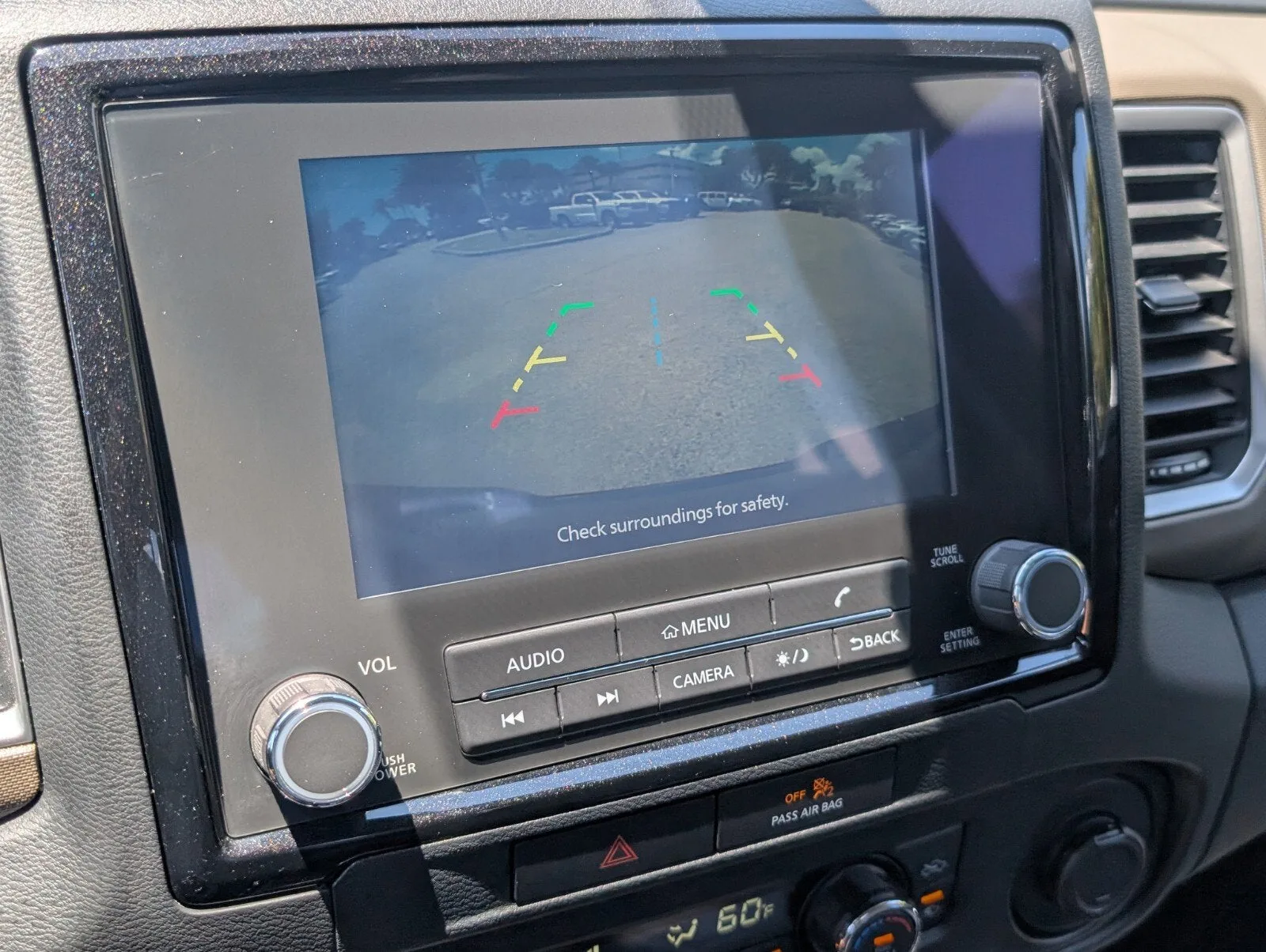 2022 Nissan Frontier Crew Cab SV photo 24