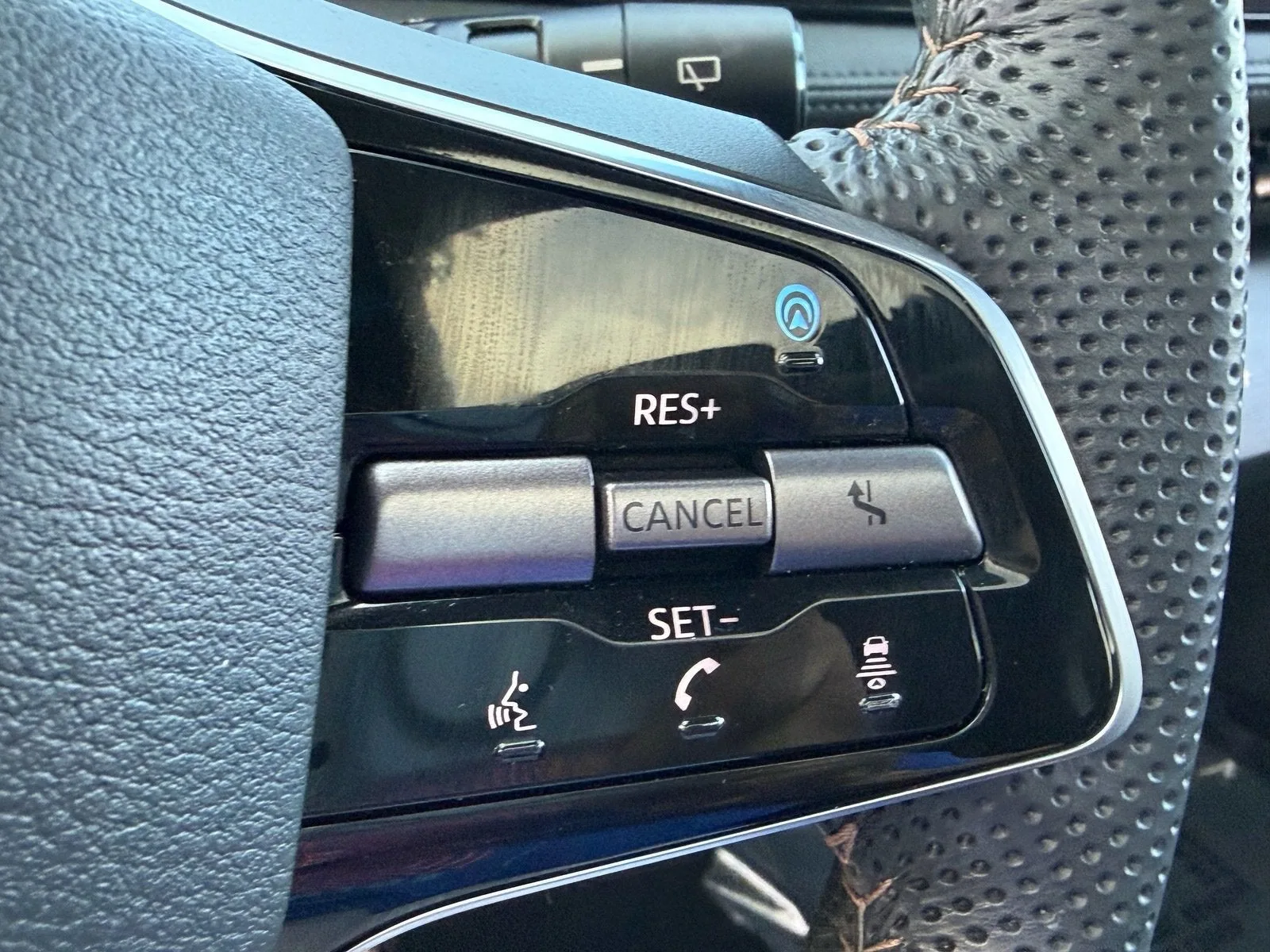 2024 Nissan ARIYA EMPOWER+ photo 26
