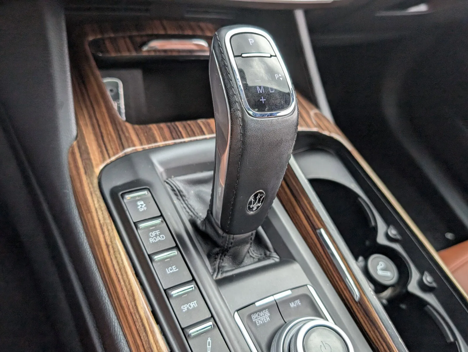 2022 Maserati Levante GT photo 31