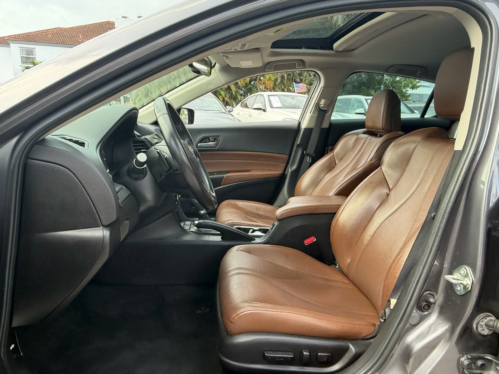 2020 Acura ILX w/Premium Pkg photo 9