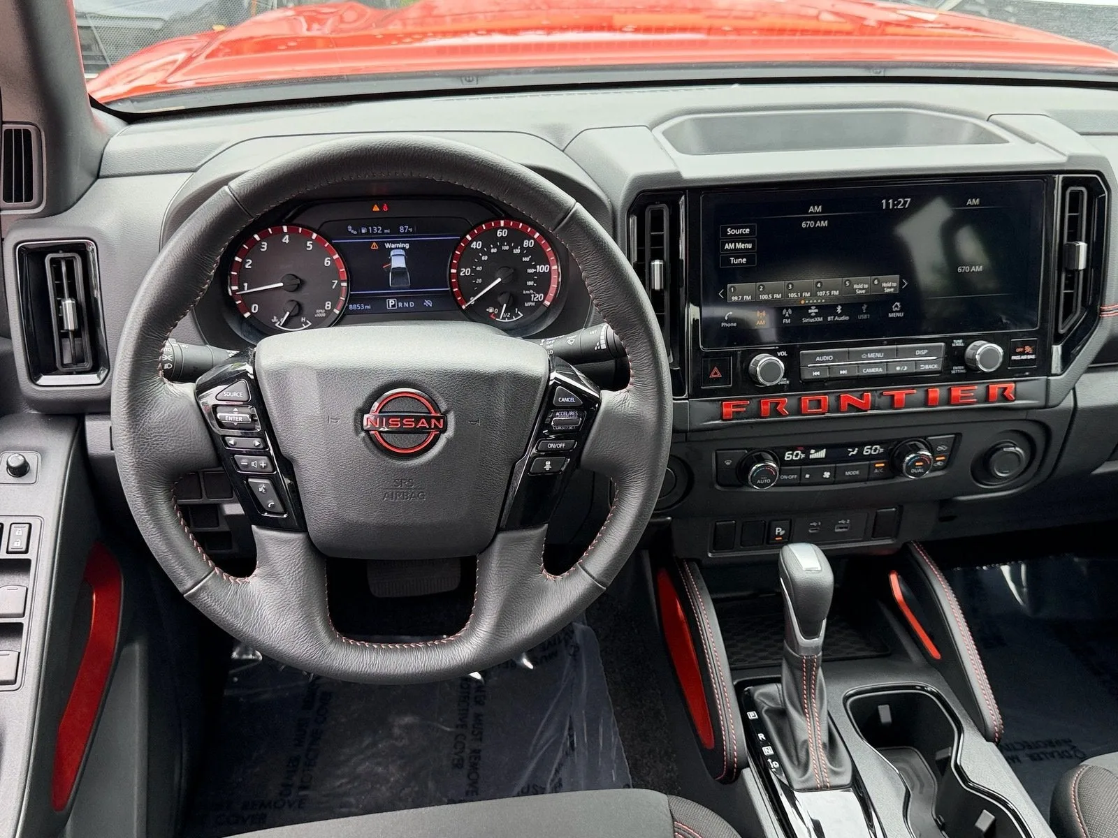 2025 Nissan Frontier Crew Cab PRO-X® photo 13