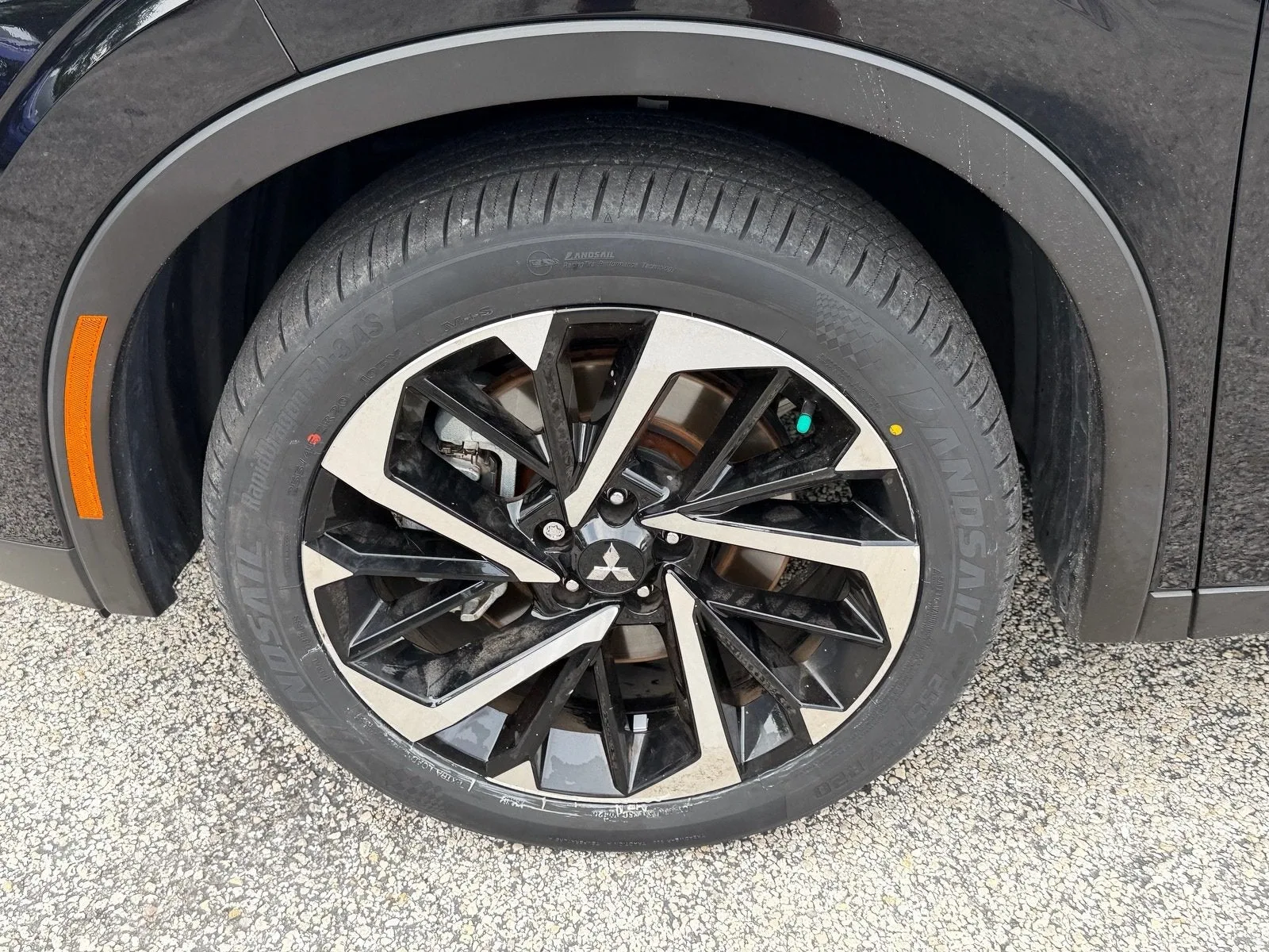 2022 Mitsubishi Outlander SE photo 19