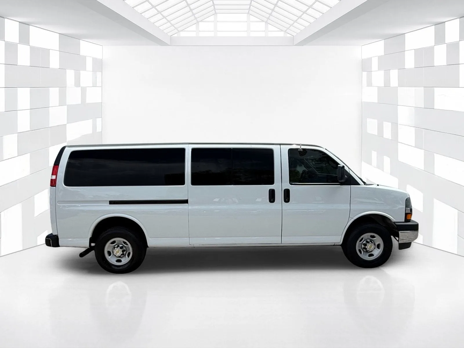 2024 Chevrolet Express Passenger LT photo 8