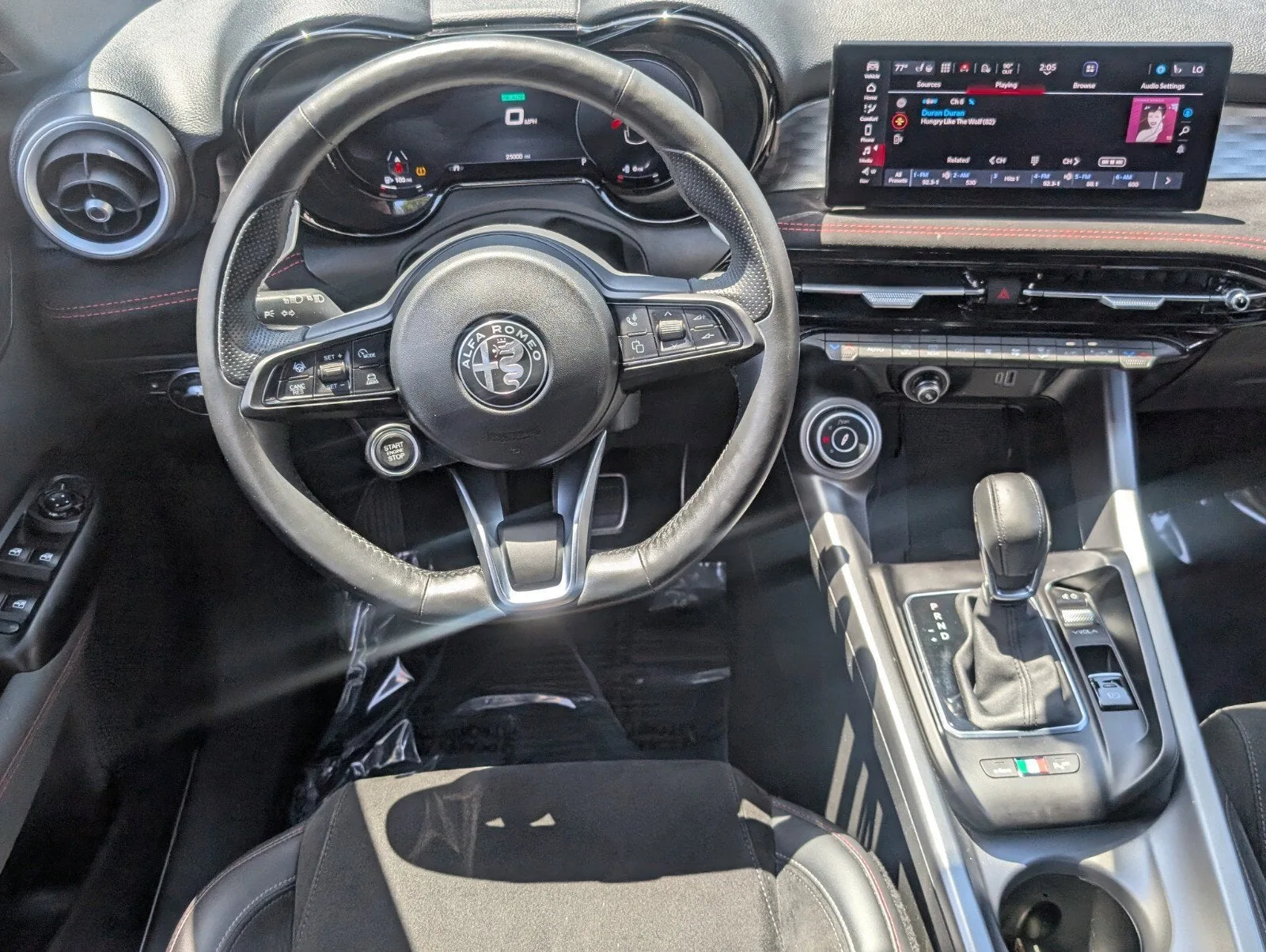2024 Alfa Romeo Tonale Veloce photo 12