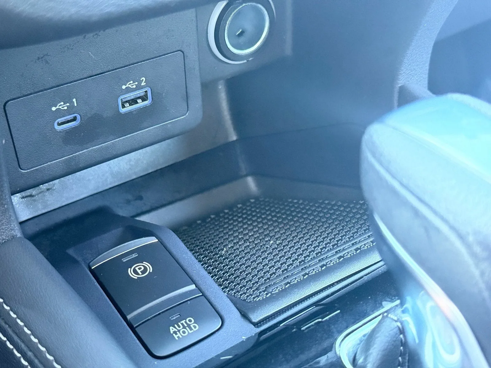 2024 Nissan Kicks SV photo 26