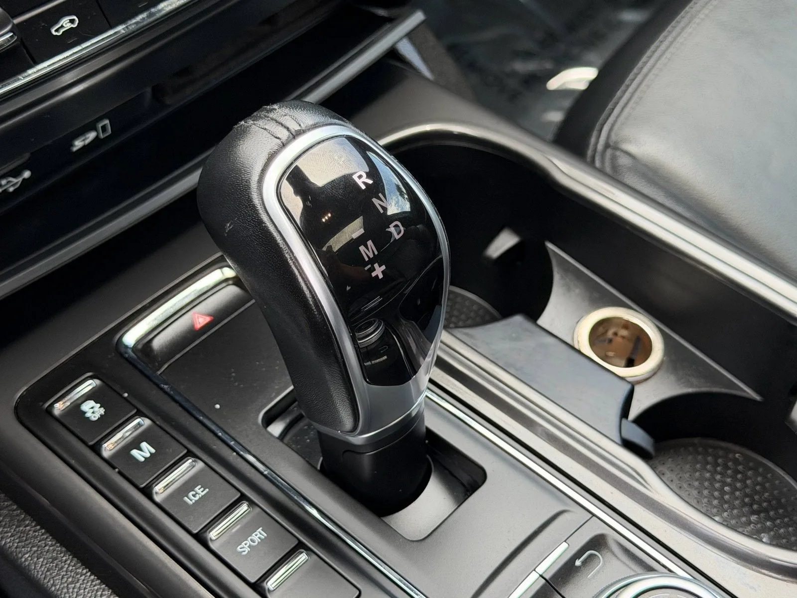 2018 Maserati Ghibli Base photo 26