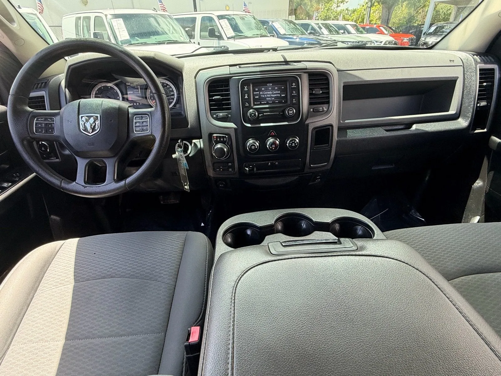 2017 RAM 1500 Express photo 13