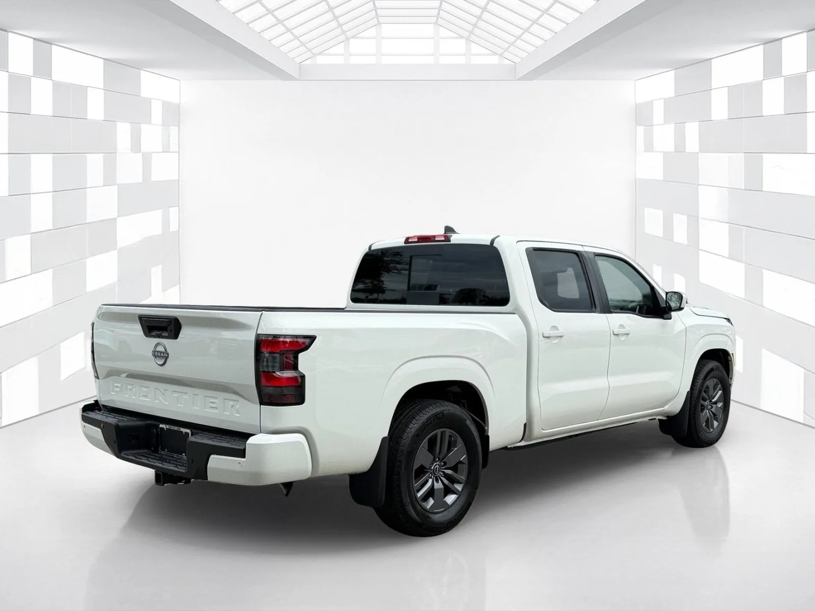 2026 Nissan Frontier Crew Cab SV Long Bed photo 7