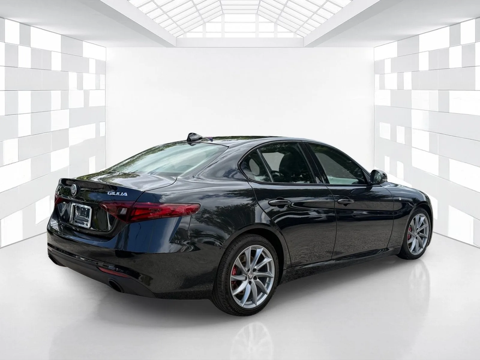 2023 Alfa Romeo Giulia Ti photo 7