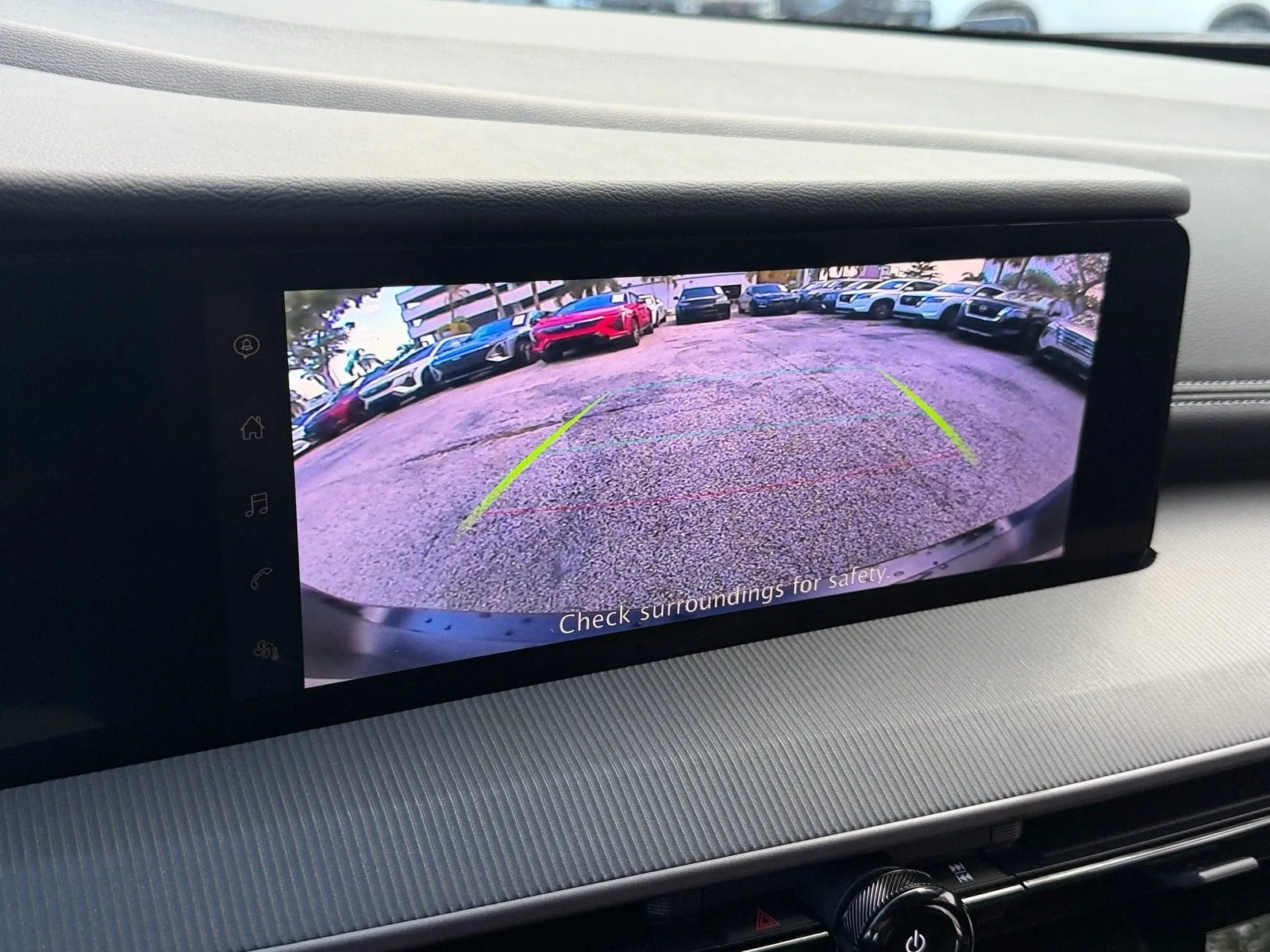 2025 Nissan Murano SV photo 24
