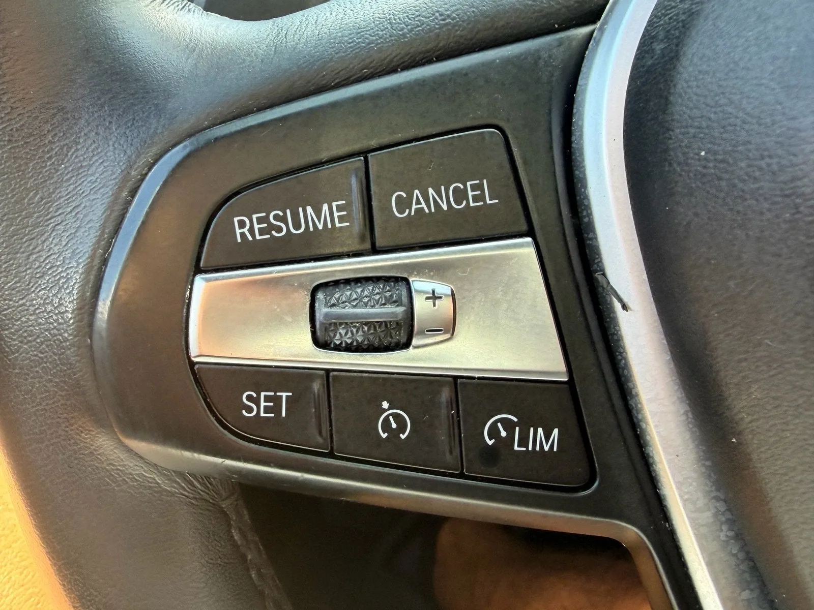 2019 BMW 3 Series 330i photo 29