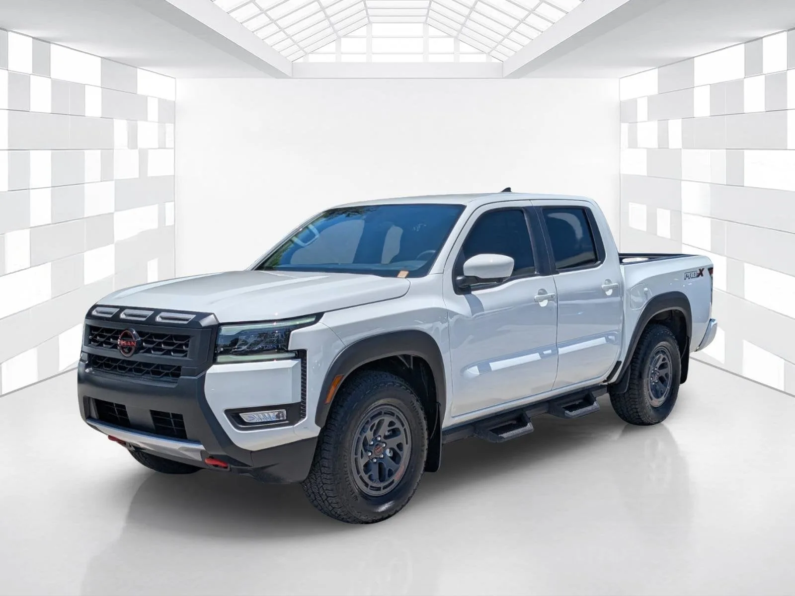 2026 Nissan Frontier PRO-X photo 3