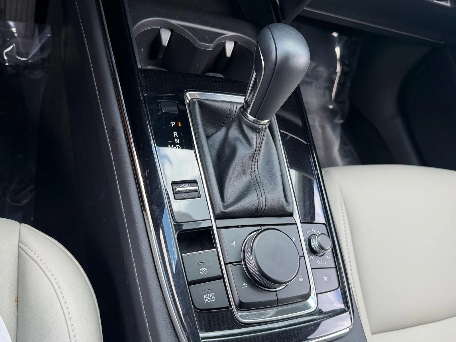 2023 Mazda CX-30 2.5 S Preferred Package photo 27