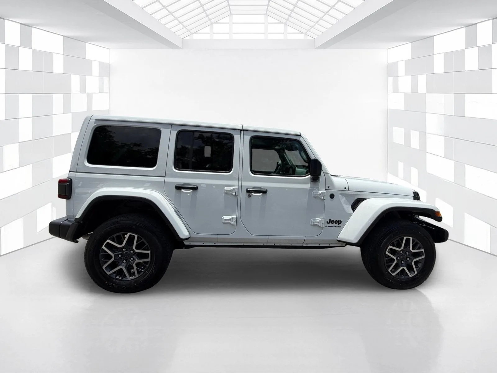 2025 Jeep Wrangler Sahara photo 8