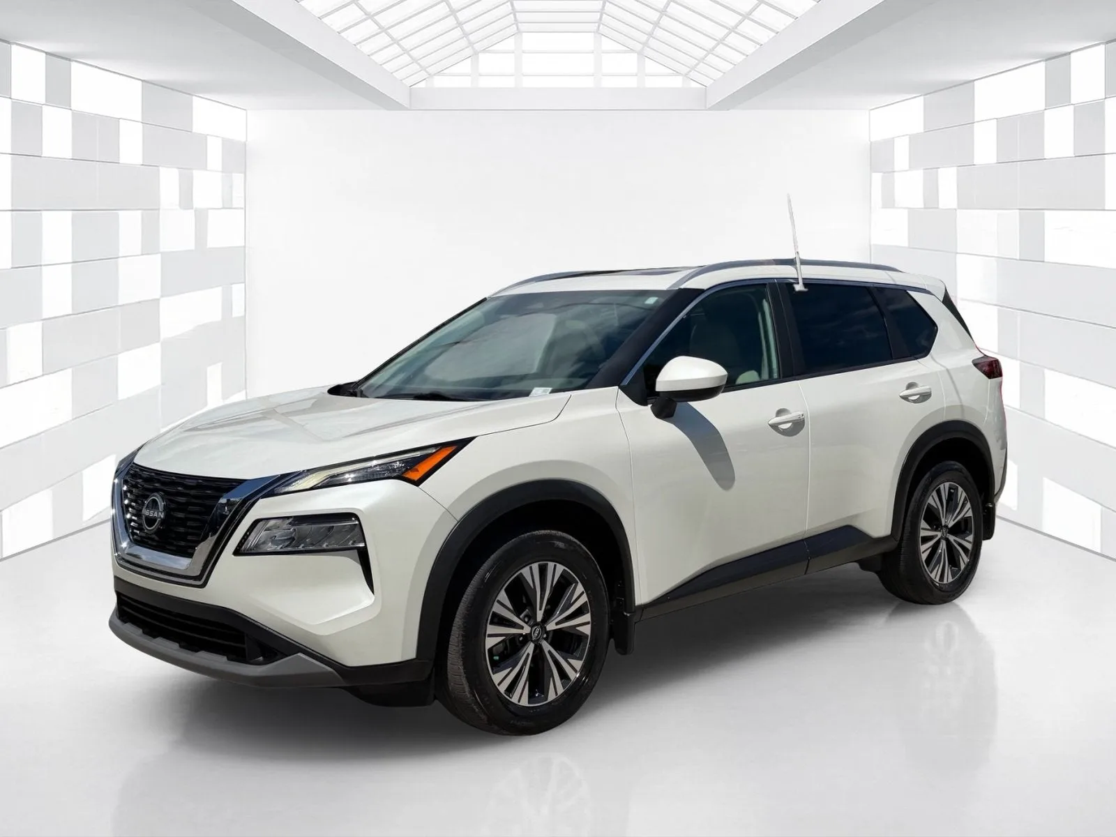 2023 Nissan Rogue SV photo 3