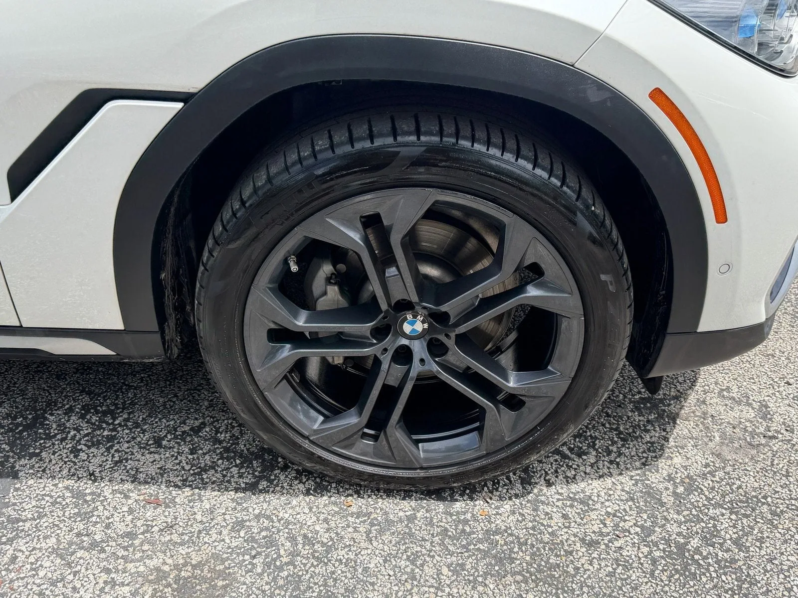2023 BMW X6 xDrive40i photo 20