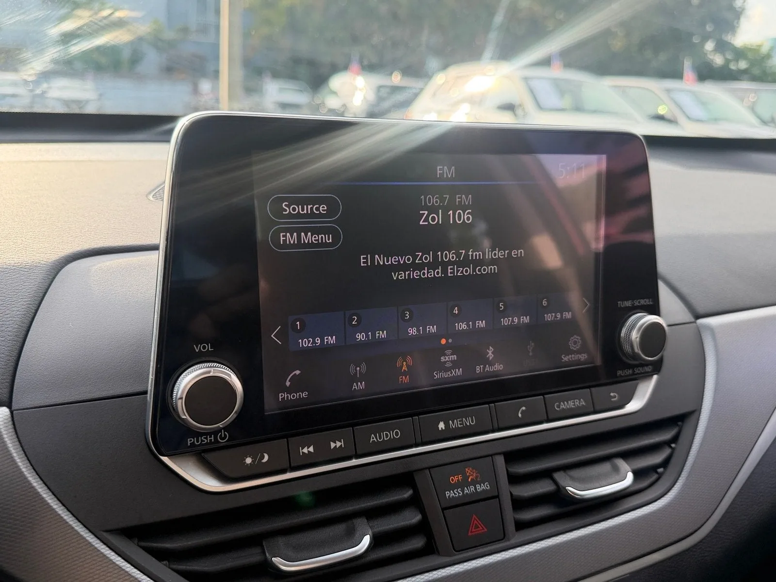 2023 Nissan Altima SR photo 23