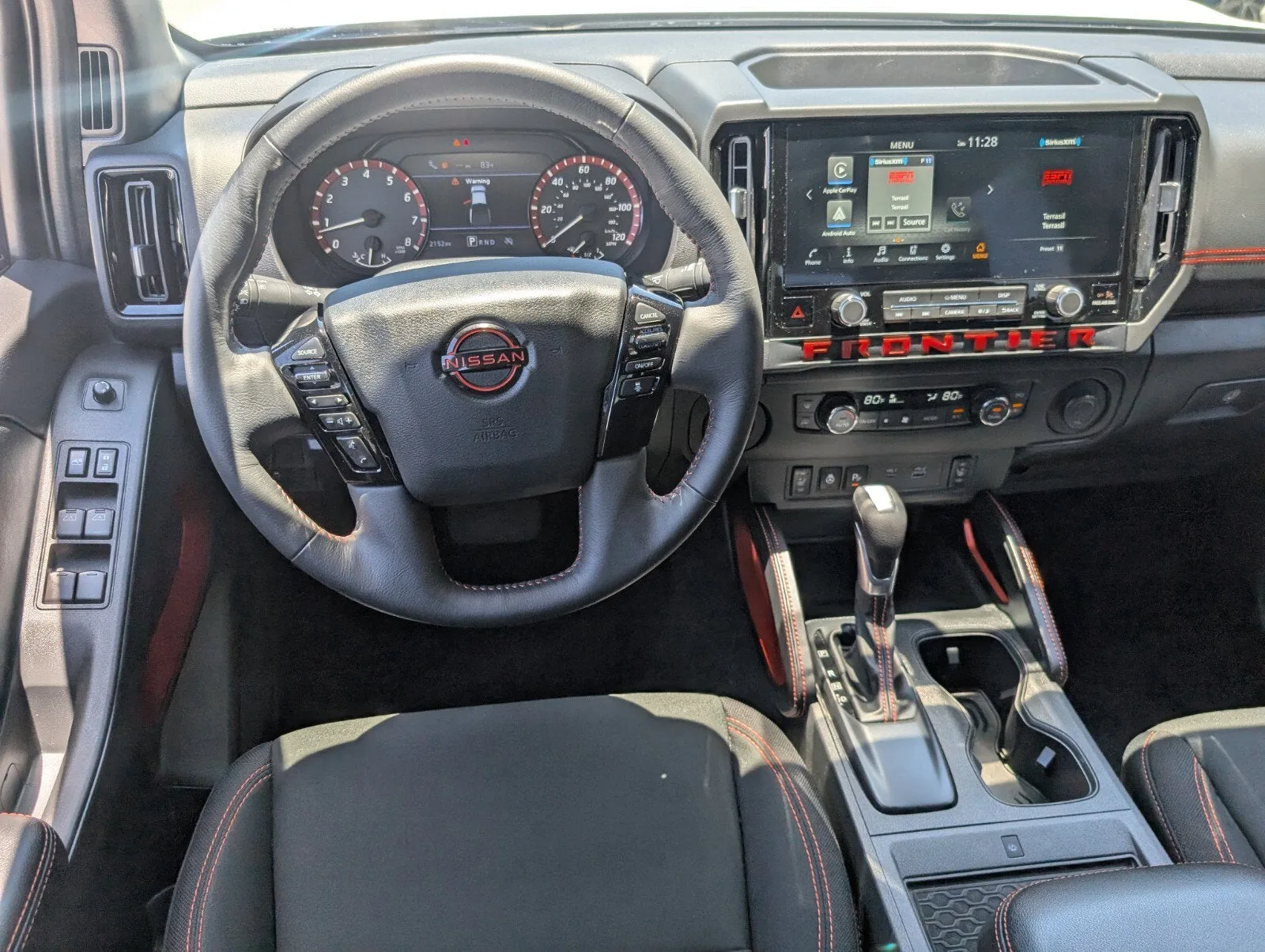 2026 Nissan Frontier PRO-X photo 12