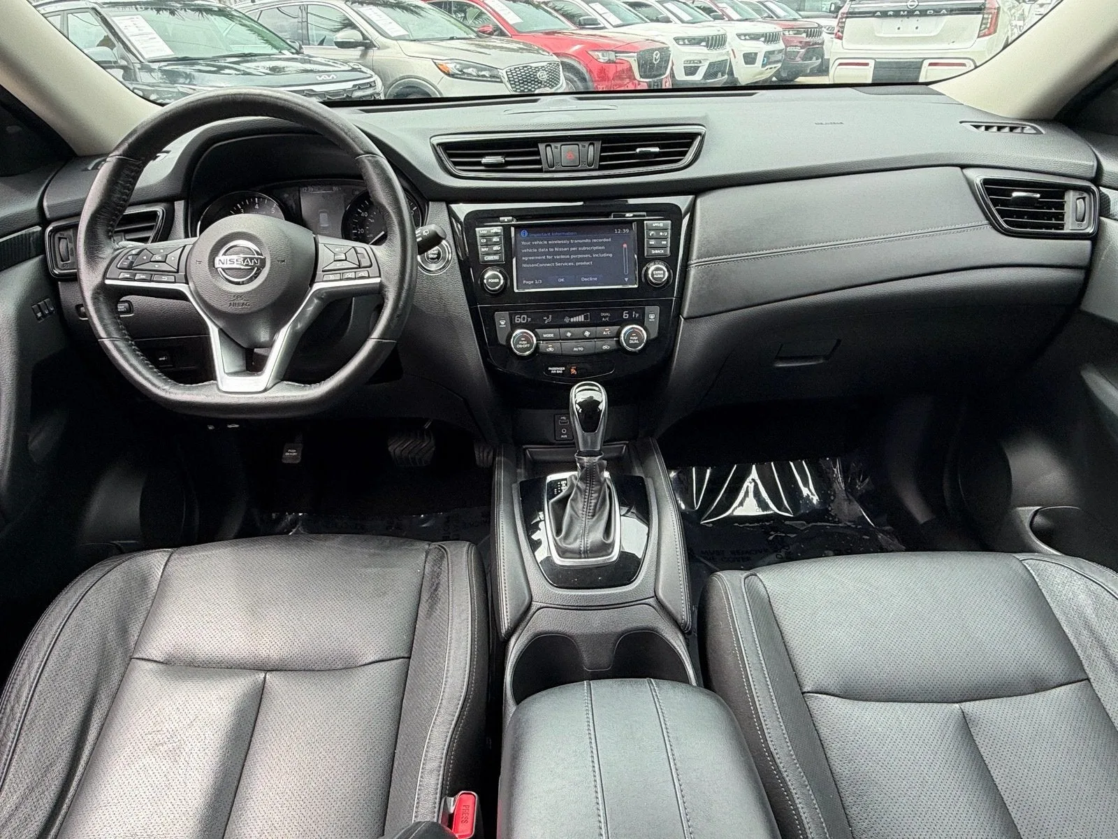 2017 Nissan Rogue SL photo 13