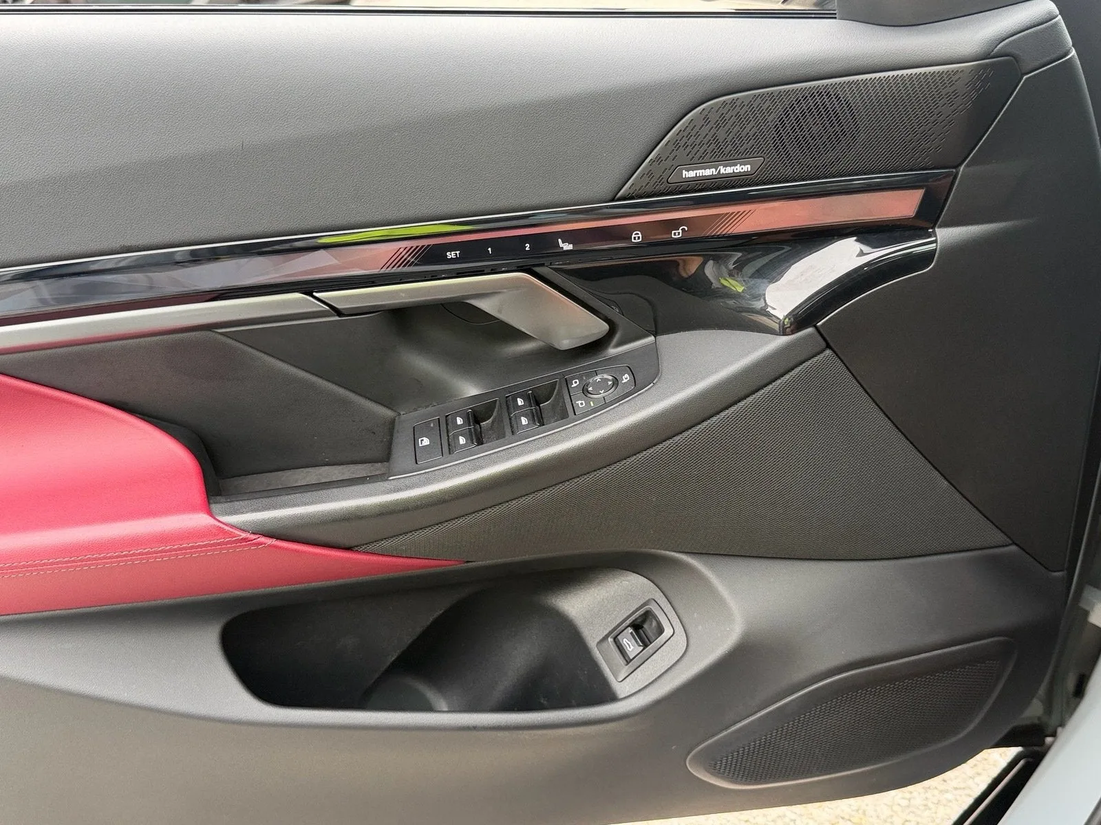 2024 BMW i5 eDrive40 photo 32