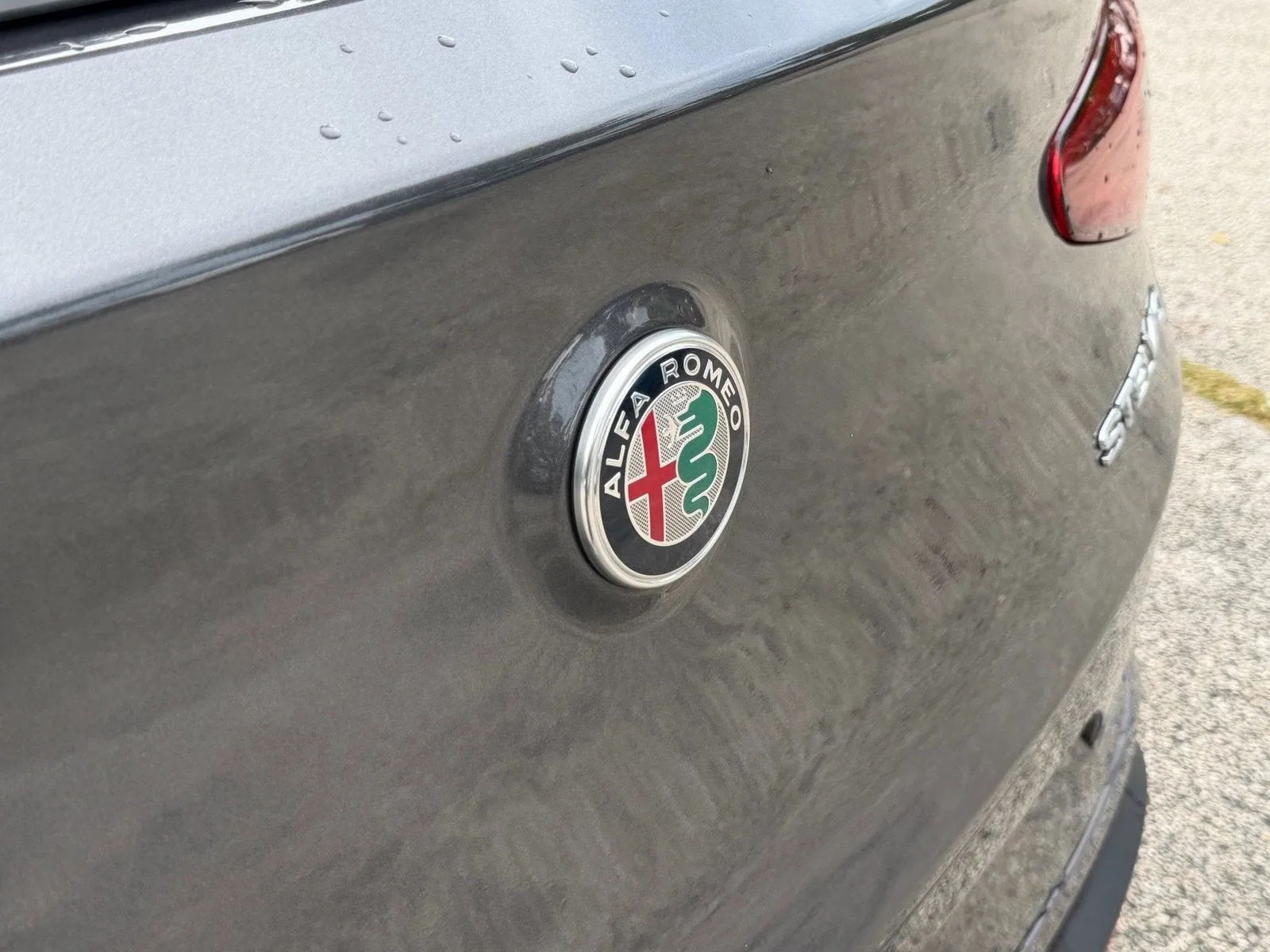 2023 Alfa Romeo Stelvio Sprint photo 15