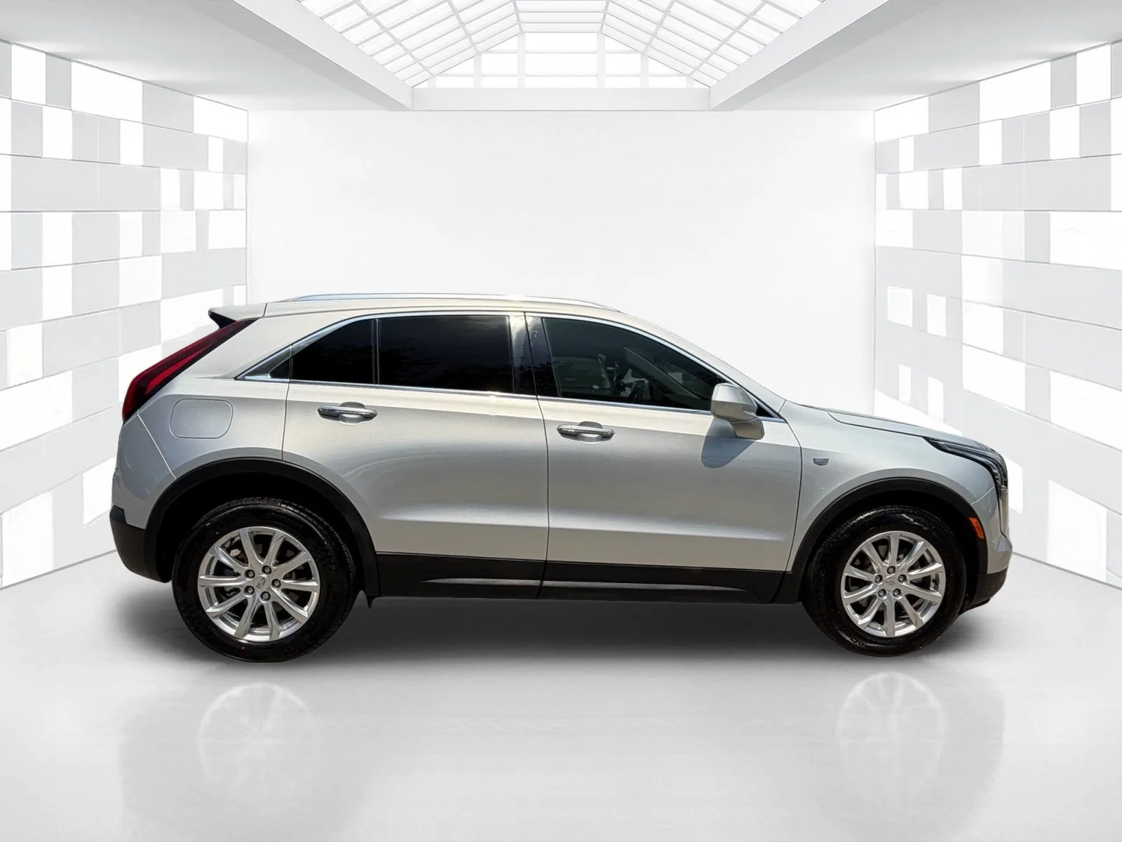 2020 Cadillac XT4 FWD Luxury photo 8