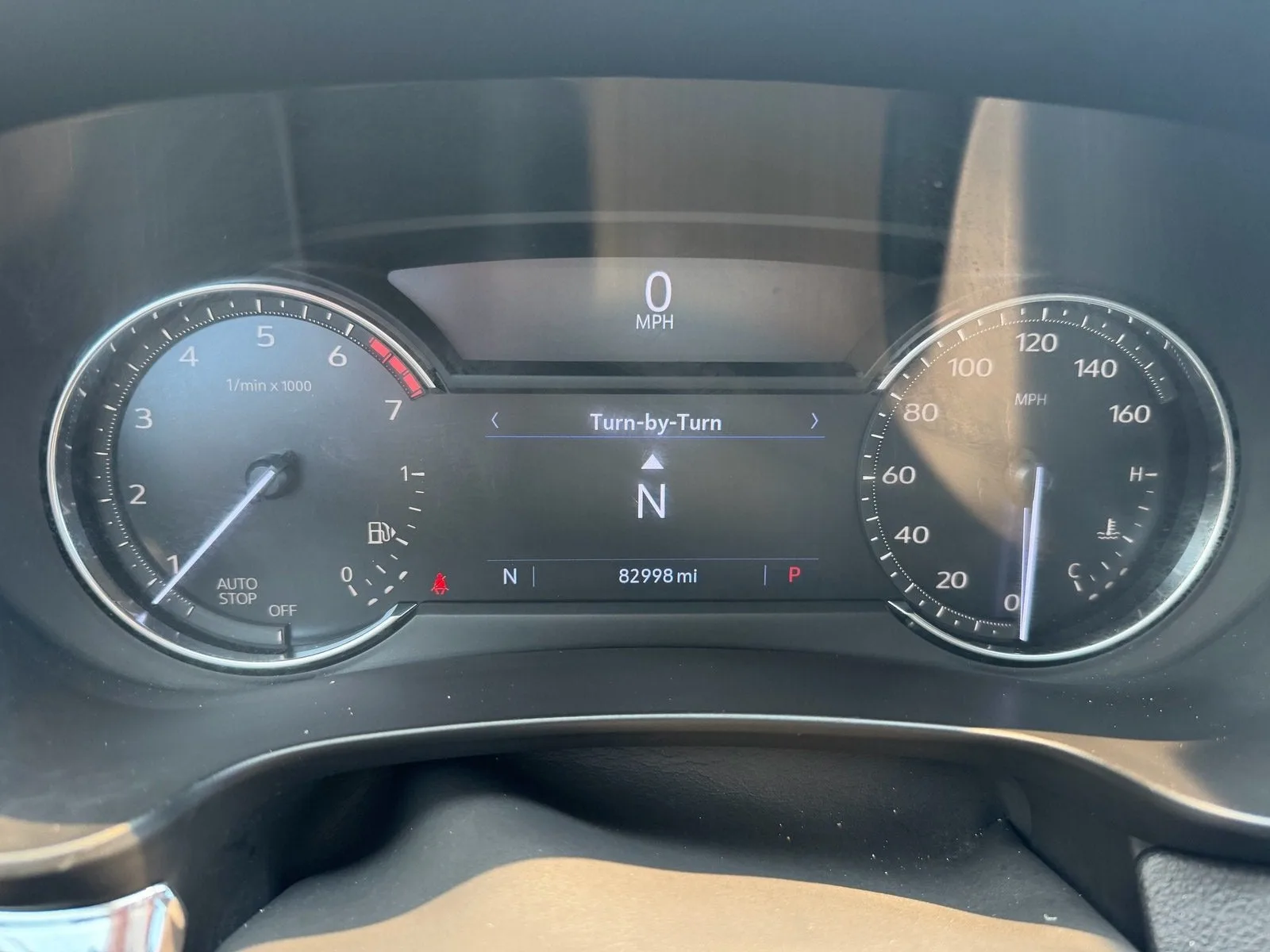 2020 Cadillac XT4 FWD Luxury photo 24