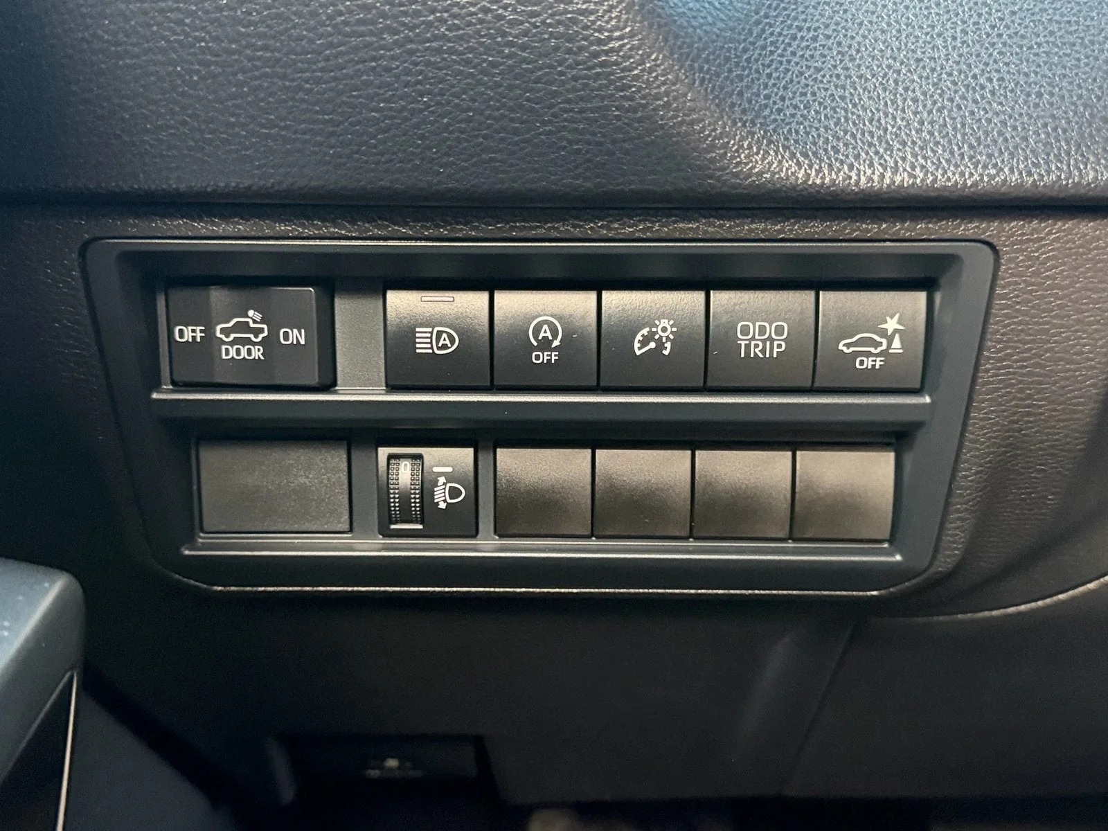2026 Toyota Tundra 2WD SR5 photo 33