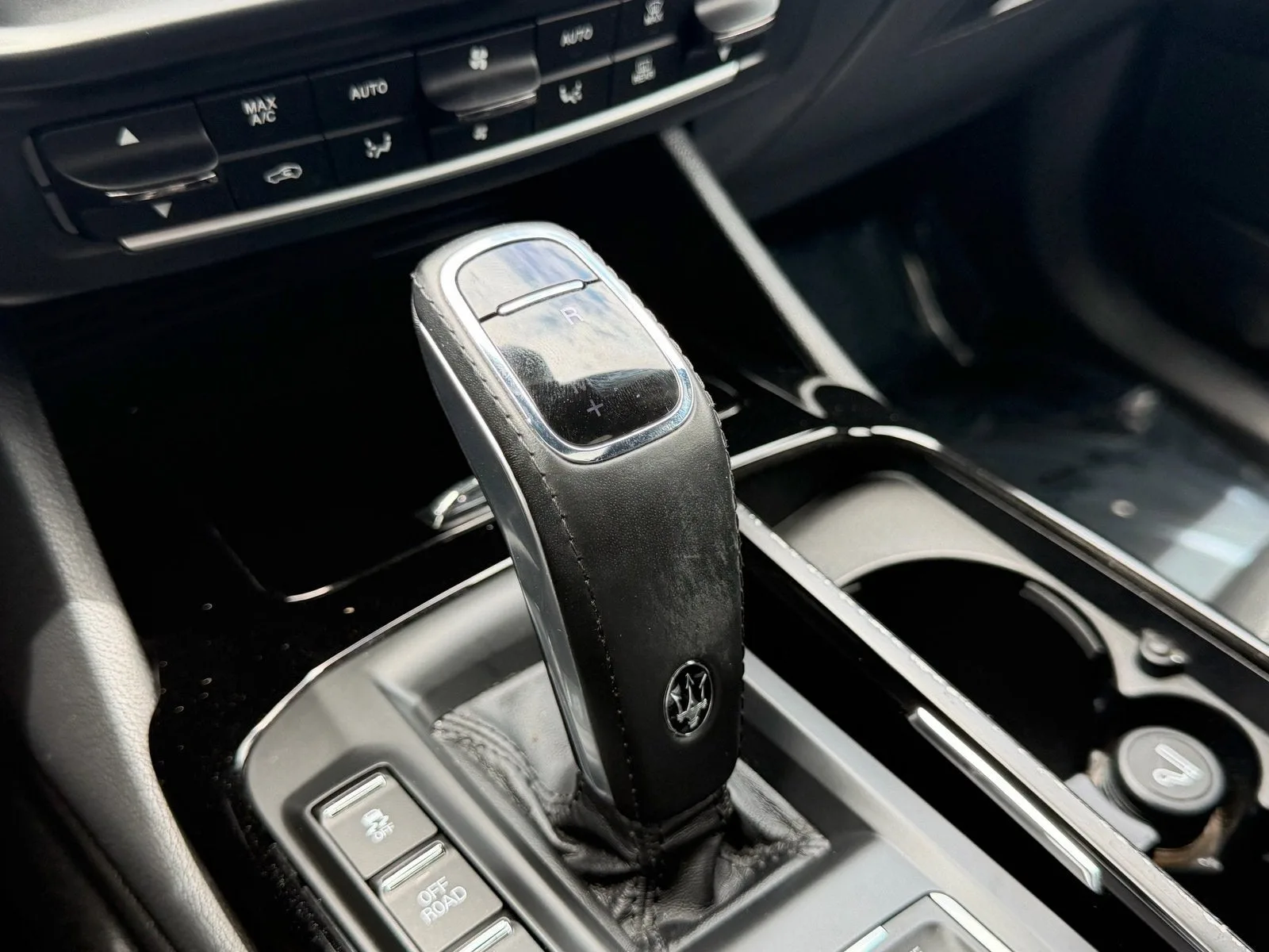 2022 Maserati Levante GT photo 25