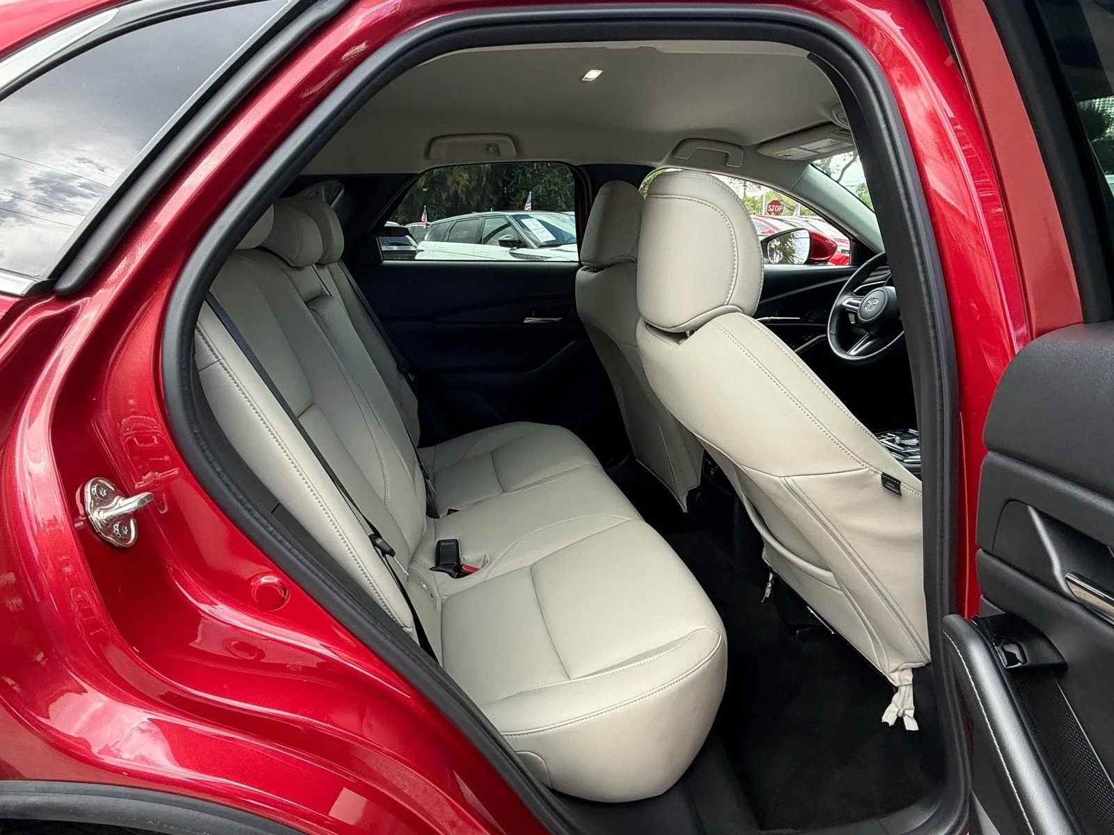 2023 Mazda CX-30 2.5 S Preferred Package photo 16