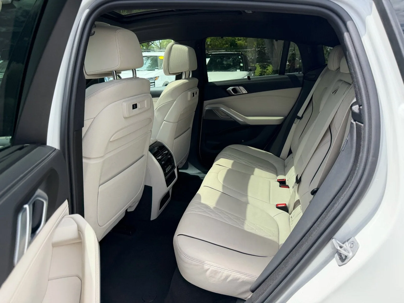 2023 BMW X6 xDrive40i photo 13