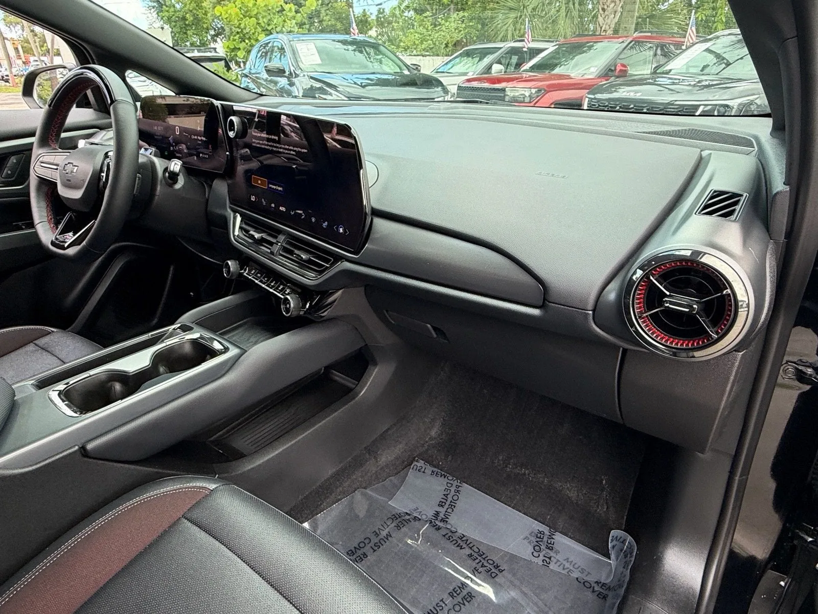 2024 Chevrolet Equinox EV RS photo 19