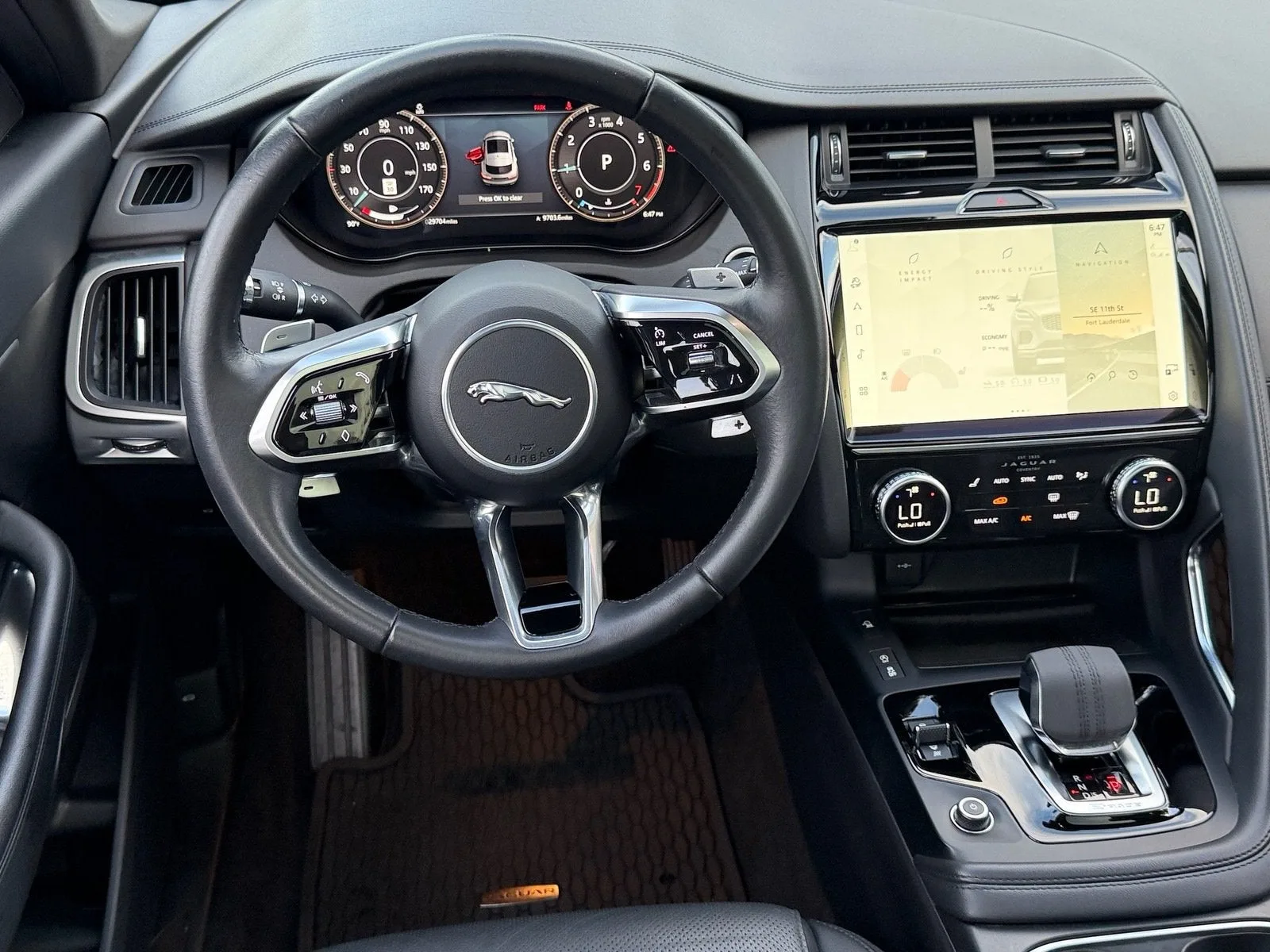 2021 Jaguar E-PACE SE photo 12
