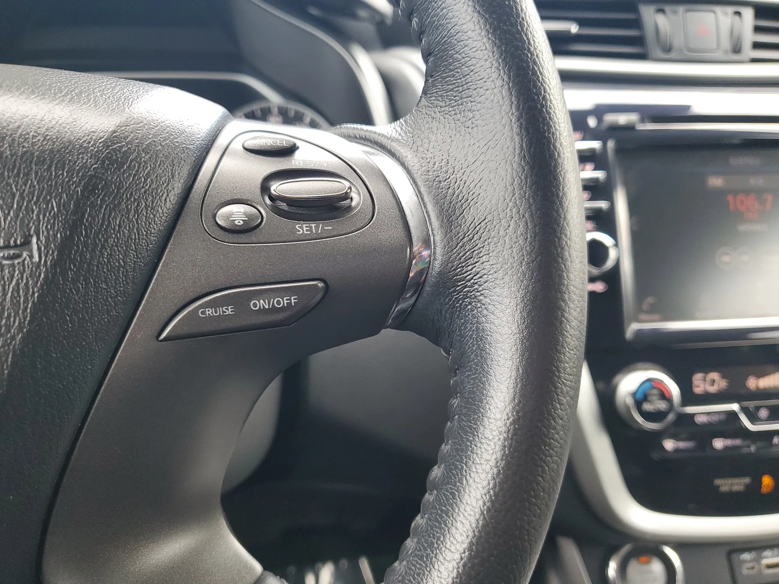 2020 Nissan Murano SV photo 19