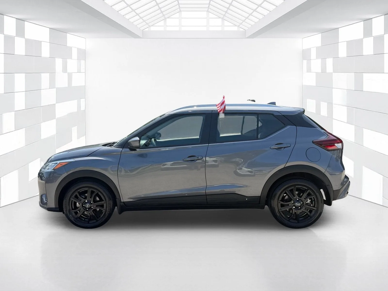 2024 Nissan Kicks SV photo 4