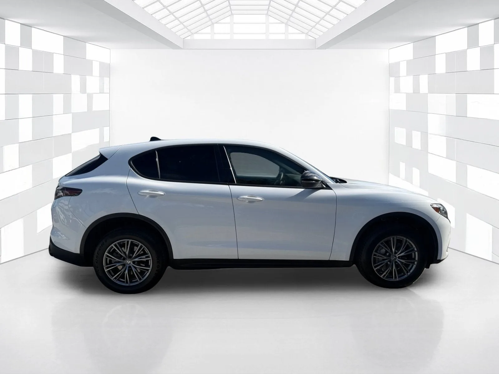 2024 Alfa Romeo Stelvio Sprint photo 8
