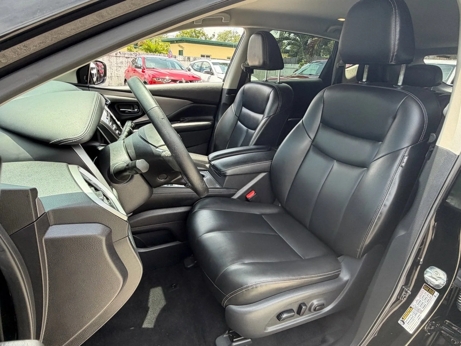 2024 Nissan Murano SV photo 10