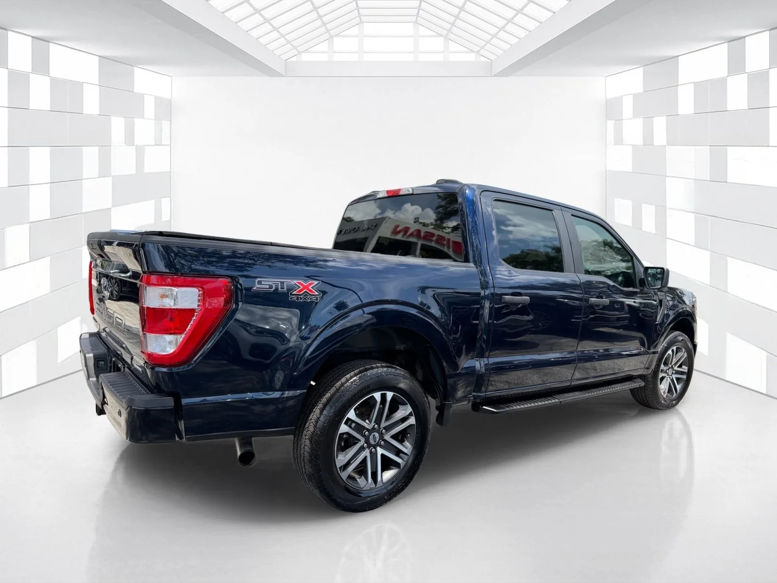 2023 Ford F-150 XL photo 7