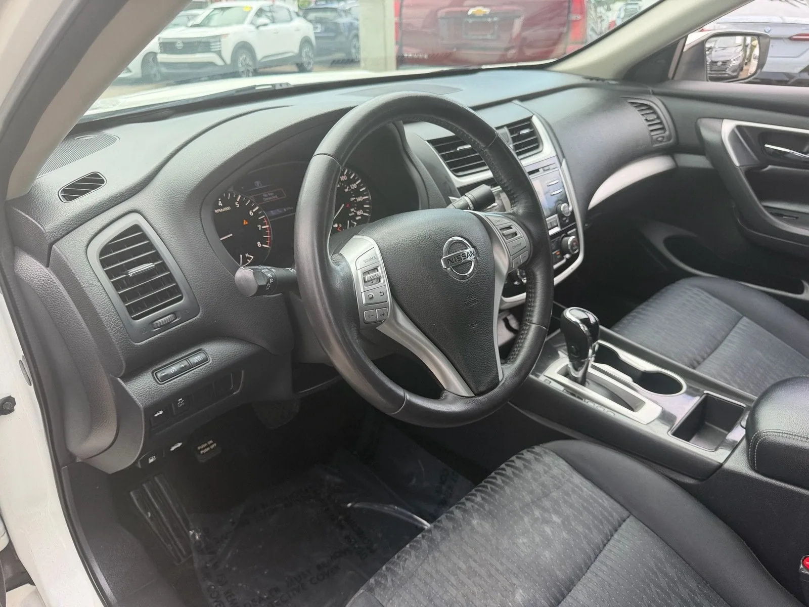 2018 Nissan Altima 2.5 SV photo 10