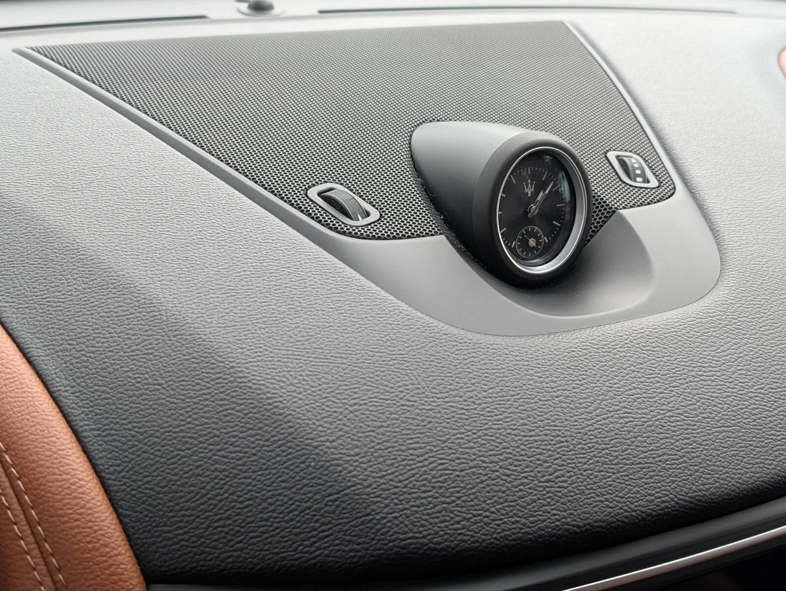 2022 Maserati Levante GT photo 30