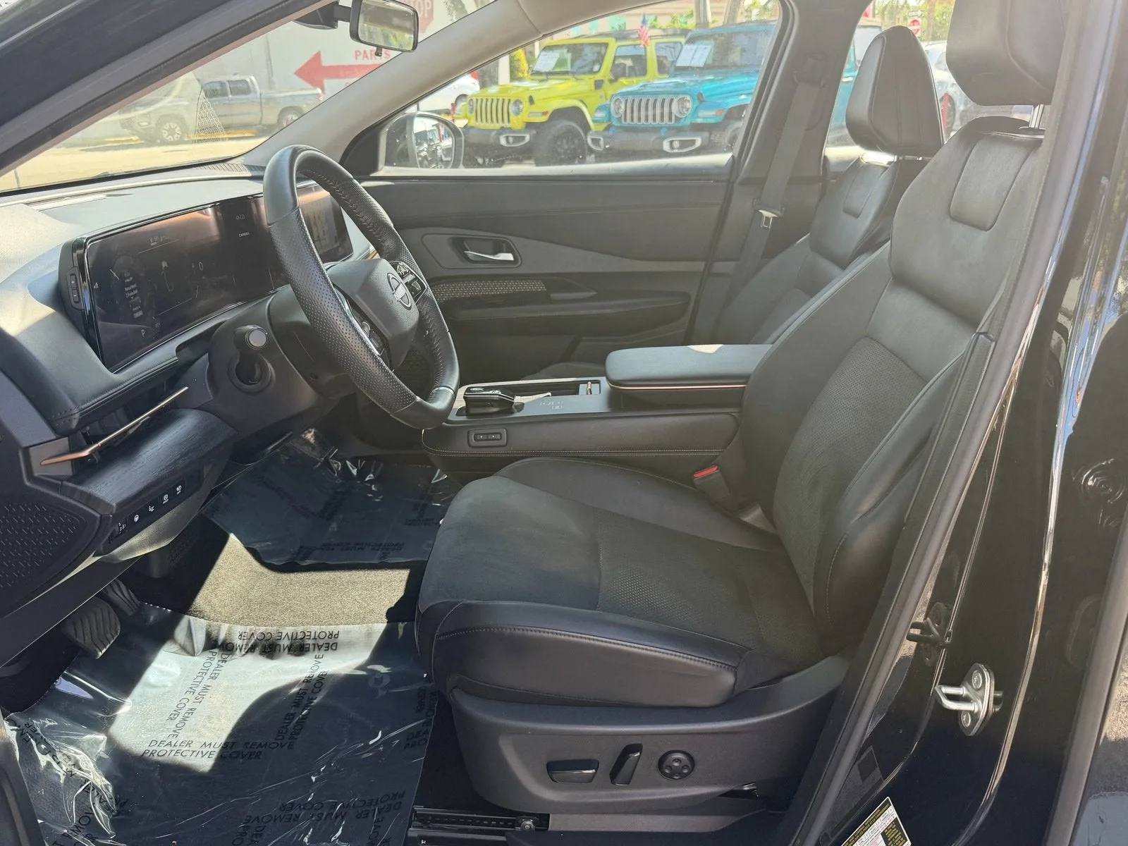 2024 Nissan ARIYA ENGAGE photo 10