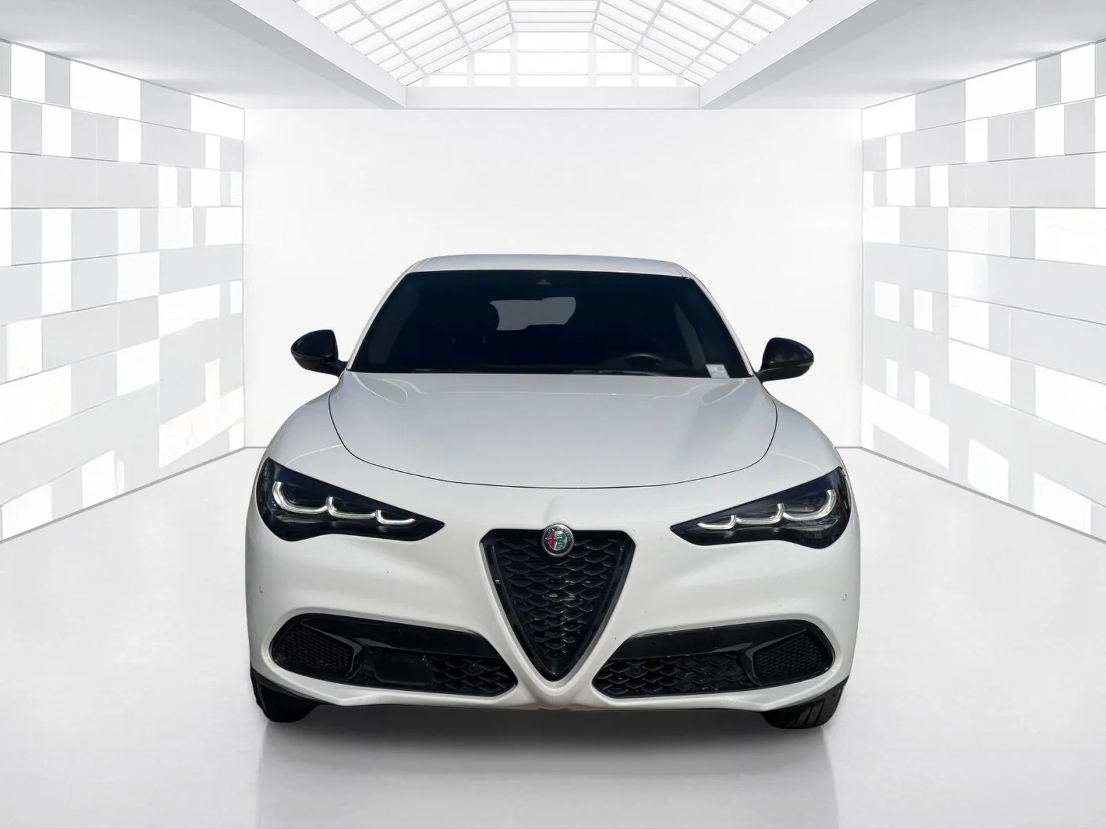 2024 Alfa Romeo Stelvio Sprint photo 2