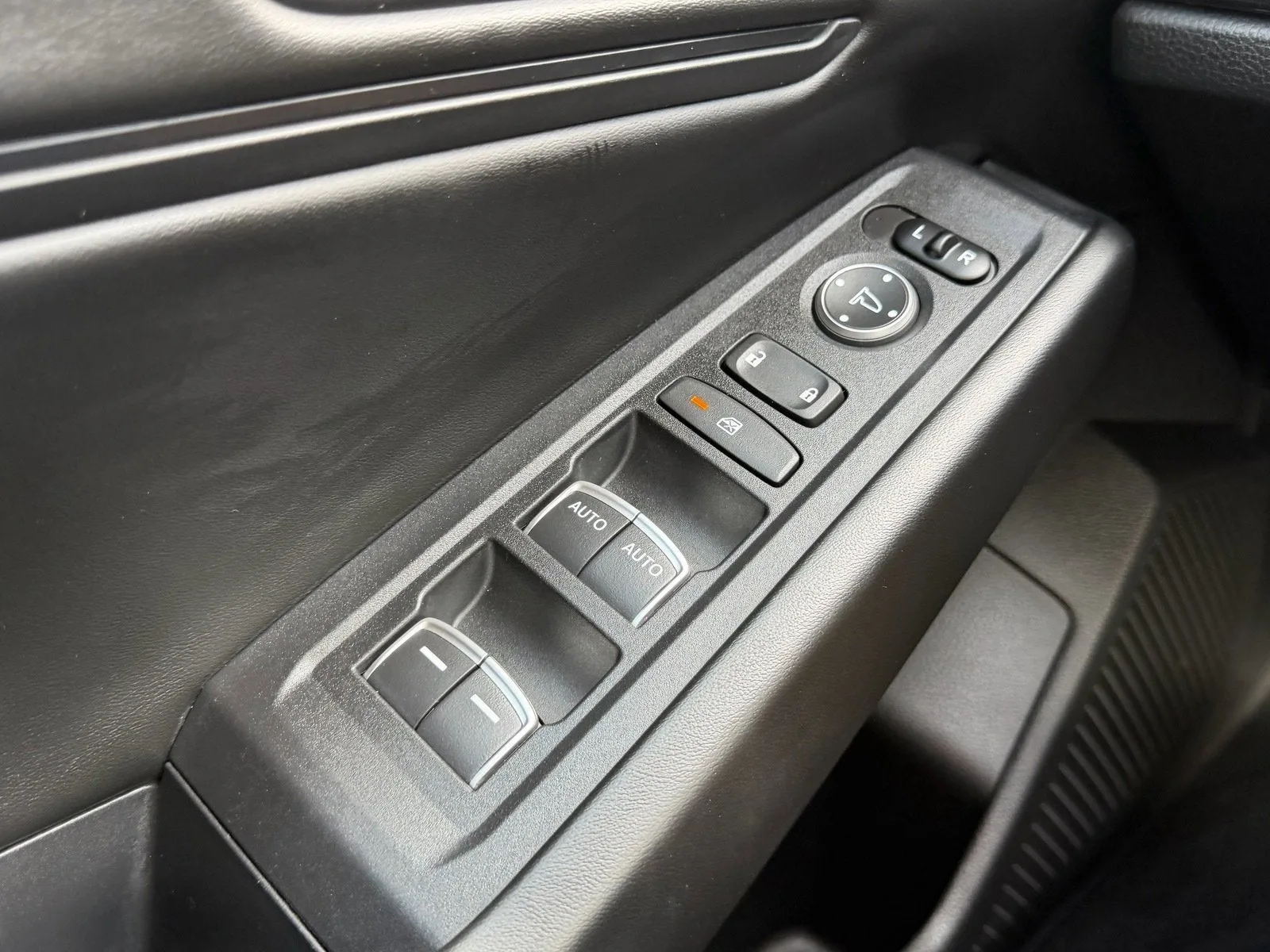 2023 Honda Accord Hybrid EX-L photo 27
