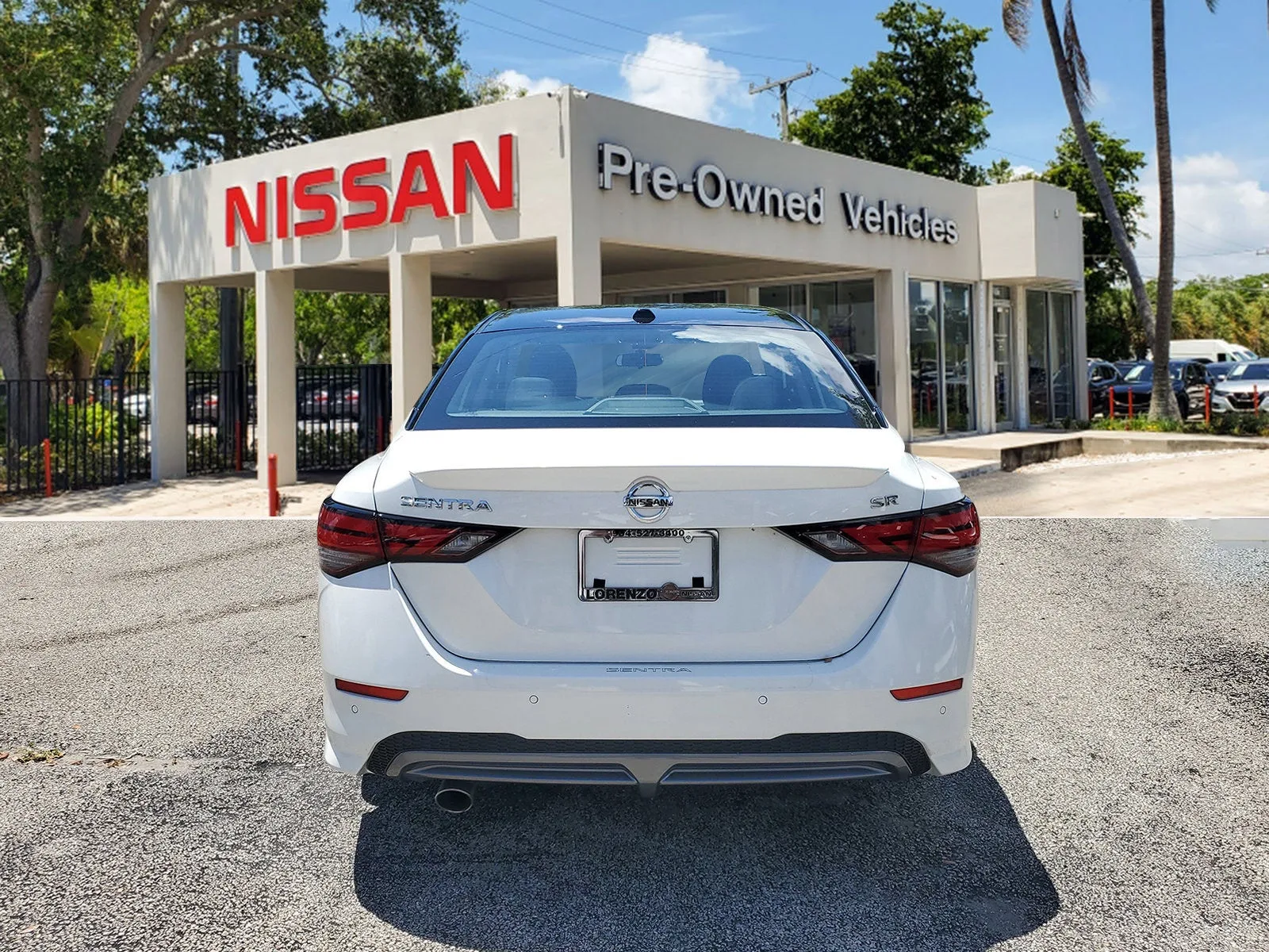 2023 Nissan Sentra SR photo 5