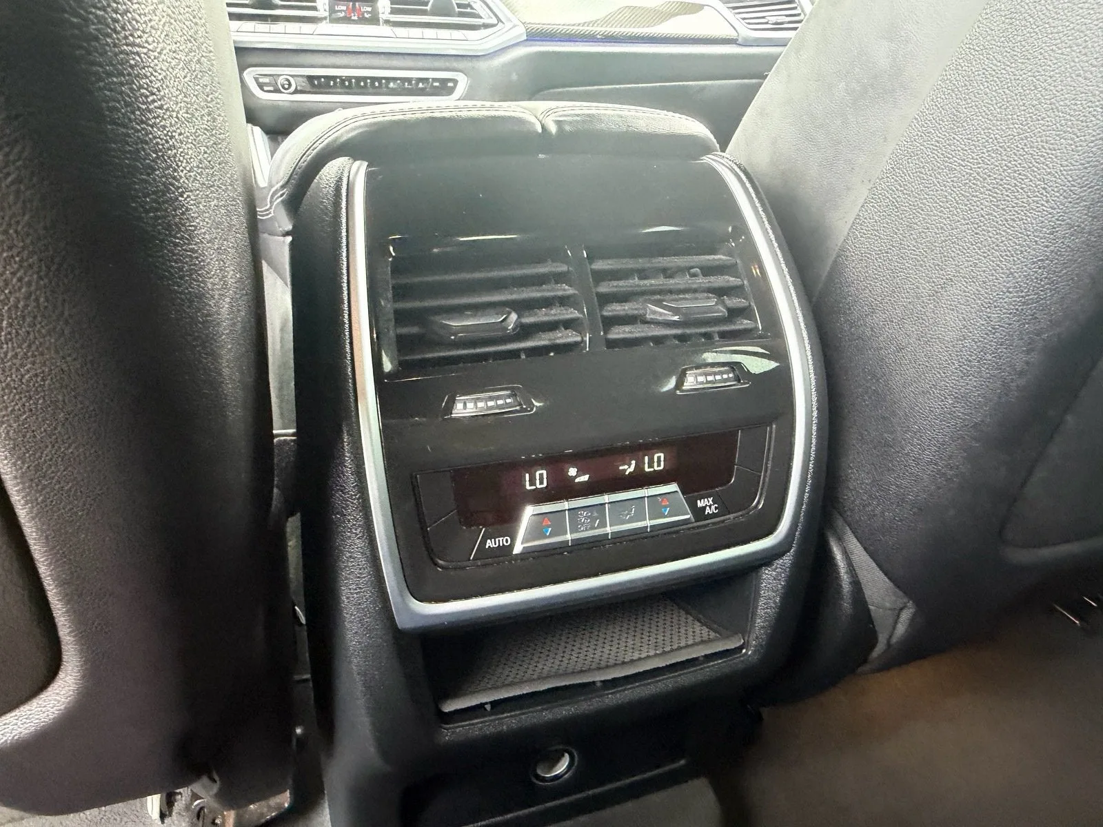 2023 BMW X6 M50i photo 14