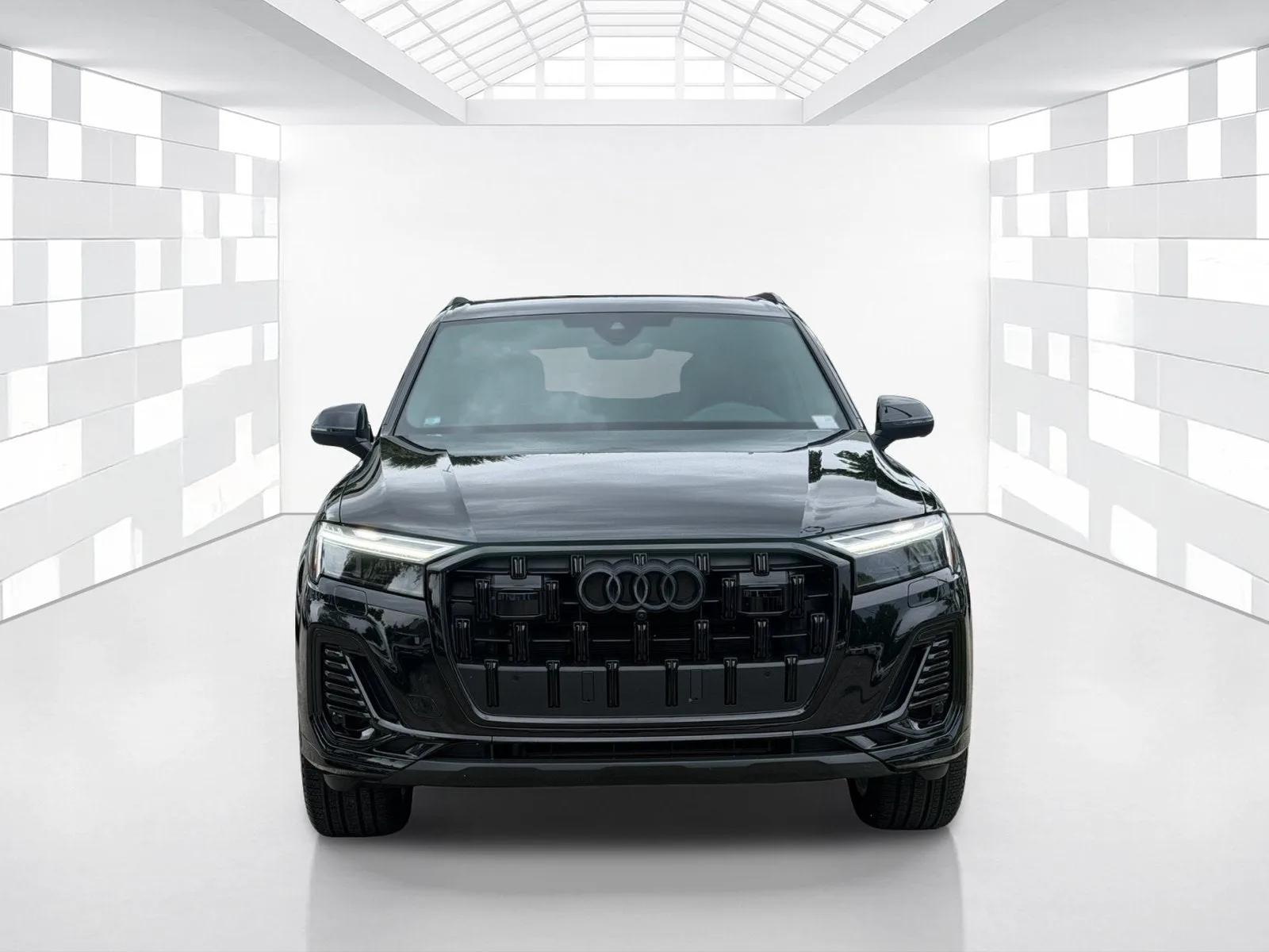 2025 Audi Q7 Premium Plus photo 2