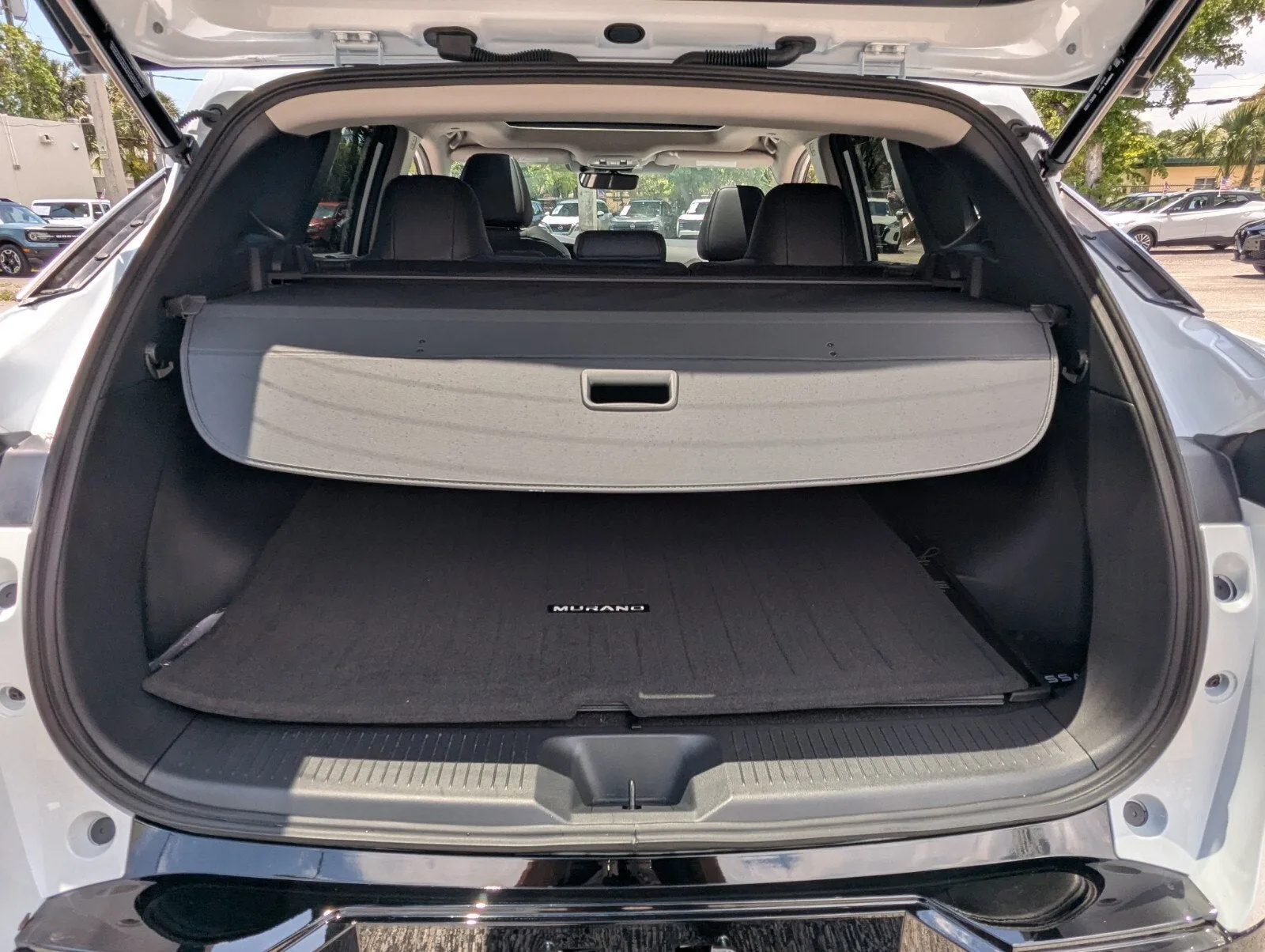2026 Nissan Murano Platinum photo 15