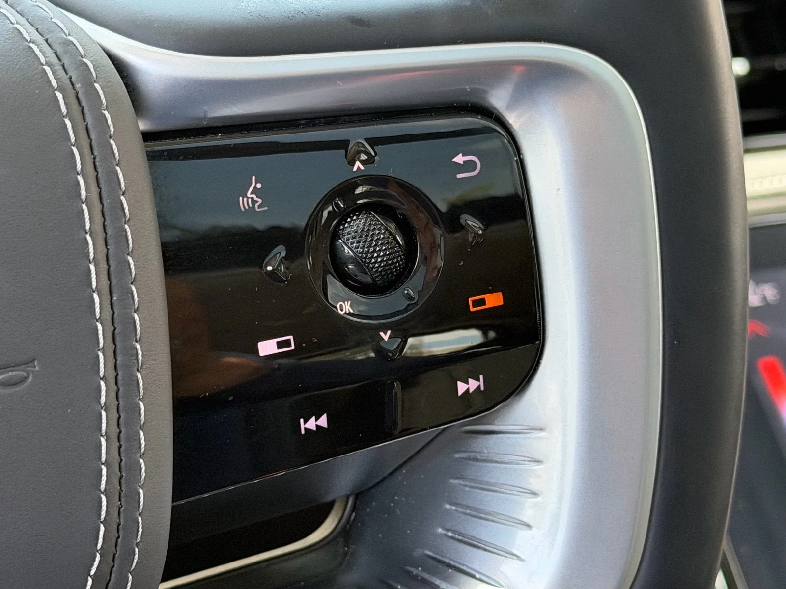 2025 INFINITI QX80 SENSORY photo 25