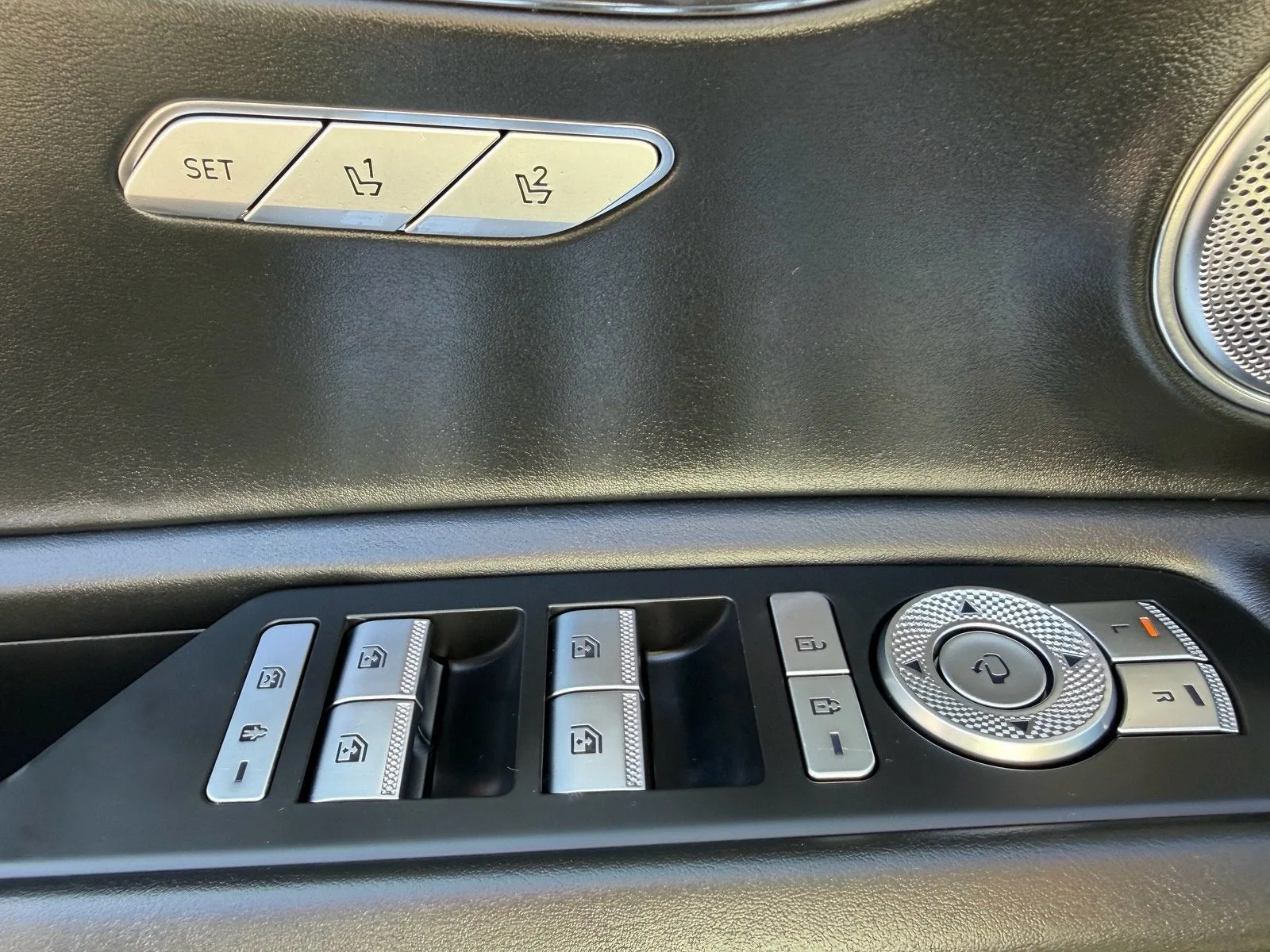 2021 Genesis GV80 2.5T photo 24