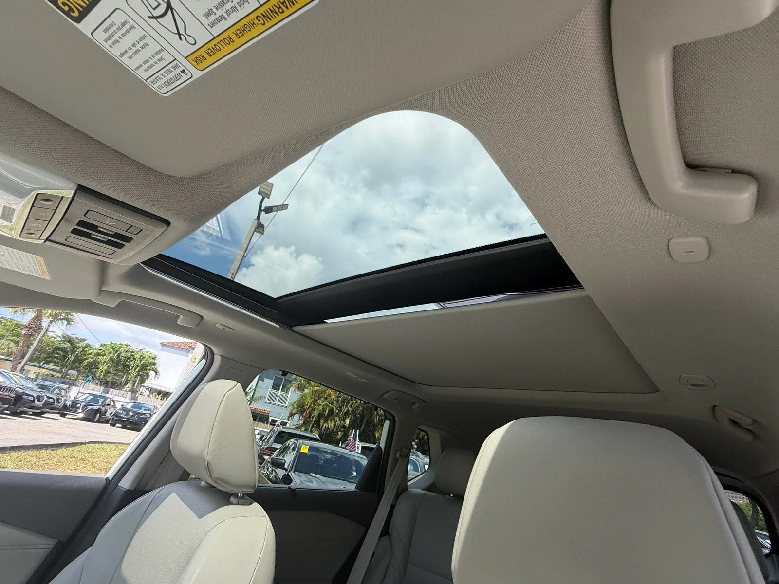 2023 Nissan Rogue SV photo 20
